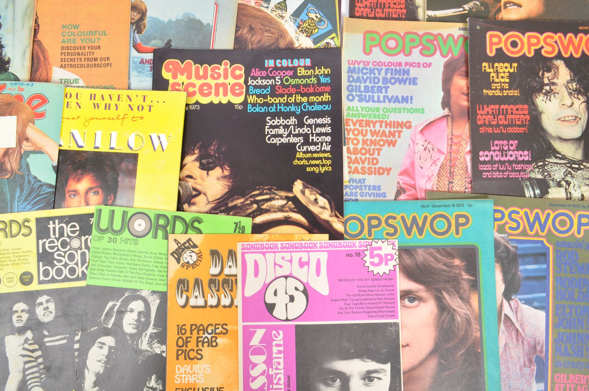COLLECTION OF 1970S MUSIC AND POP CULTURE MAGAZINES - Image 4 of 9