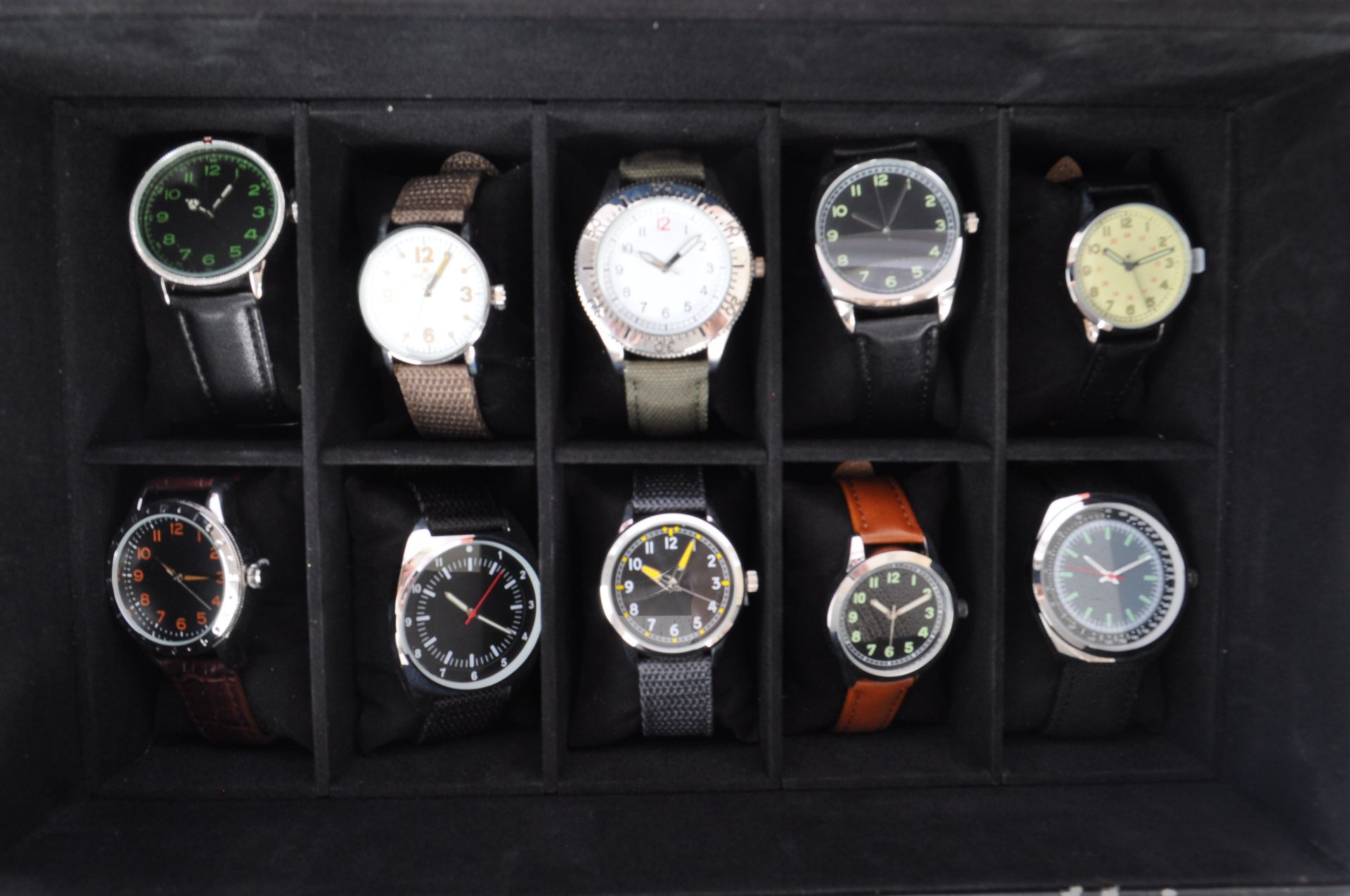 COLLECTION OF MILITARY WATCHES - EAGLEMOSS MAGAZINE COLLECTION - Bild 9 aus 11