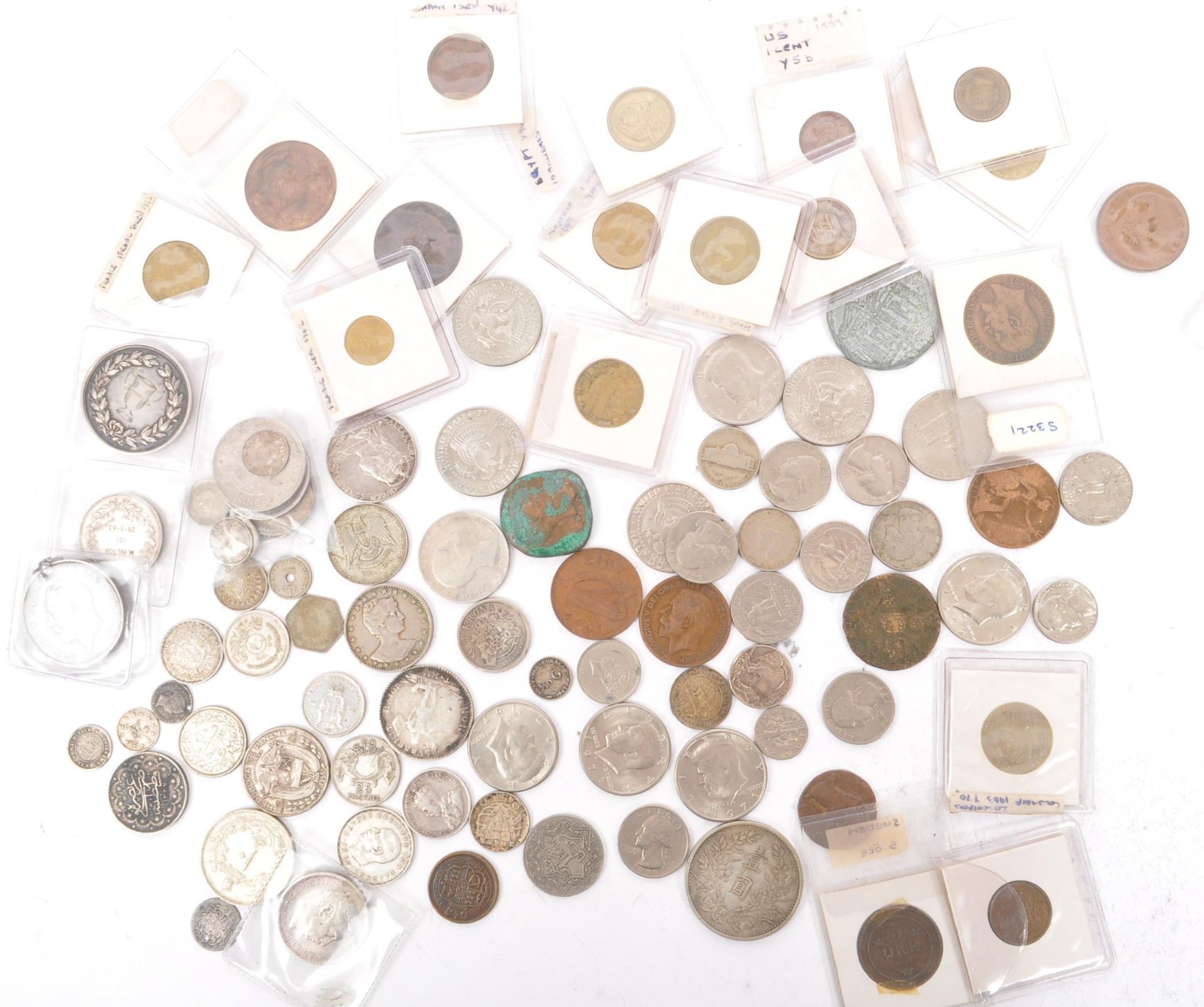 COLLECTION OF 20TH CENTURY FOREIGN COINS