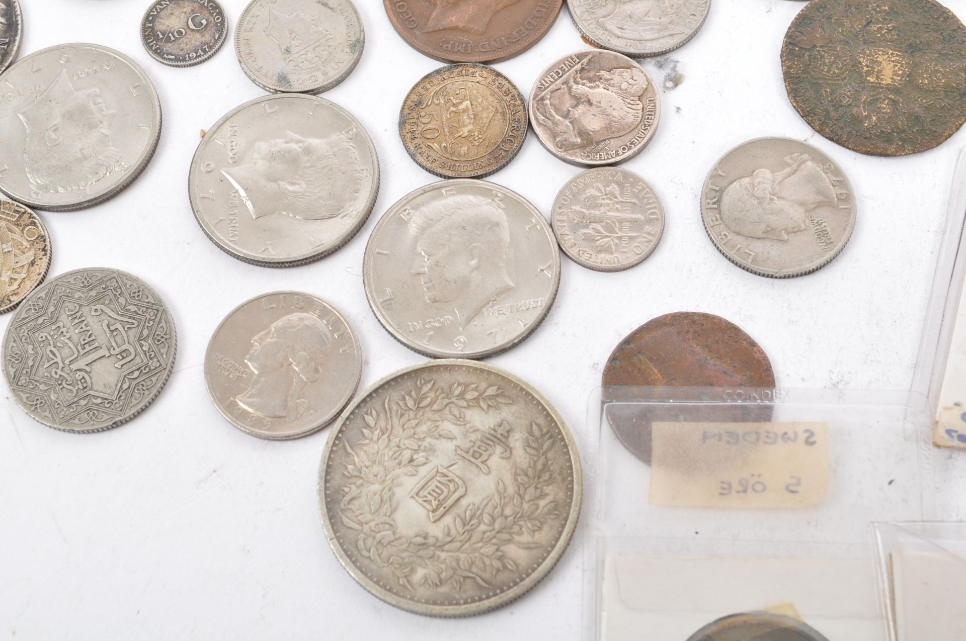 COLLECTION OF 20TH CENTURY FOREIGN COINS - Image 2 of 12