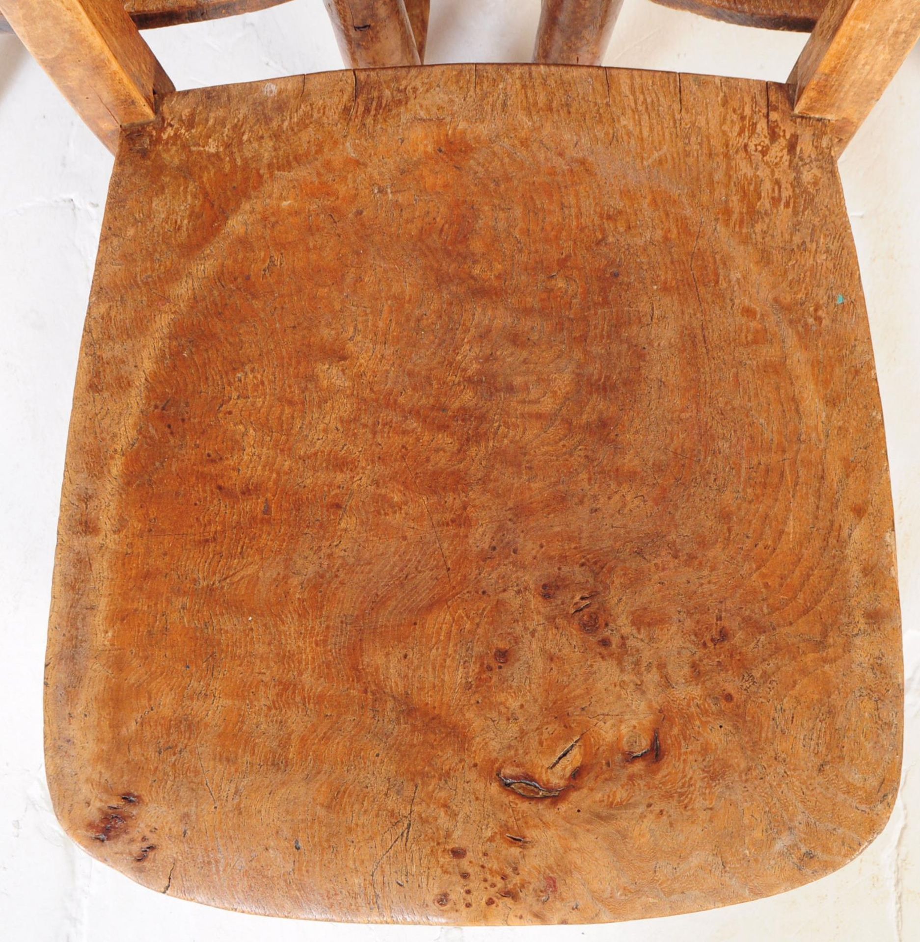 SET OF SIX EARLY 20TH CENTURY OAK CHURCH CHAIRS - Image 2 of 5