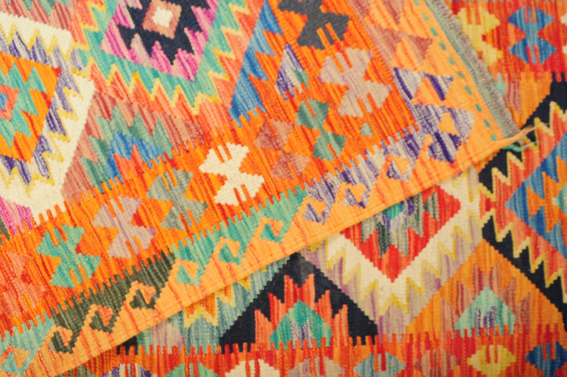 ANATOLIAN TURKISH KILIM RUNNER RUG - Image 3 of 3