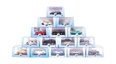 COLLECTION OF 1/76 SCALE OXFORD DIECAST MODELS