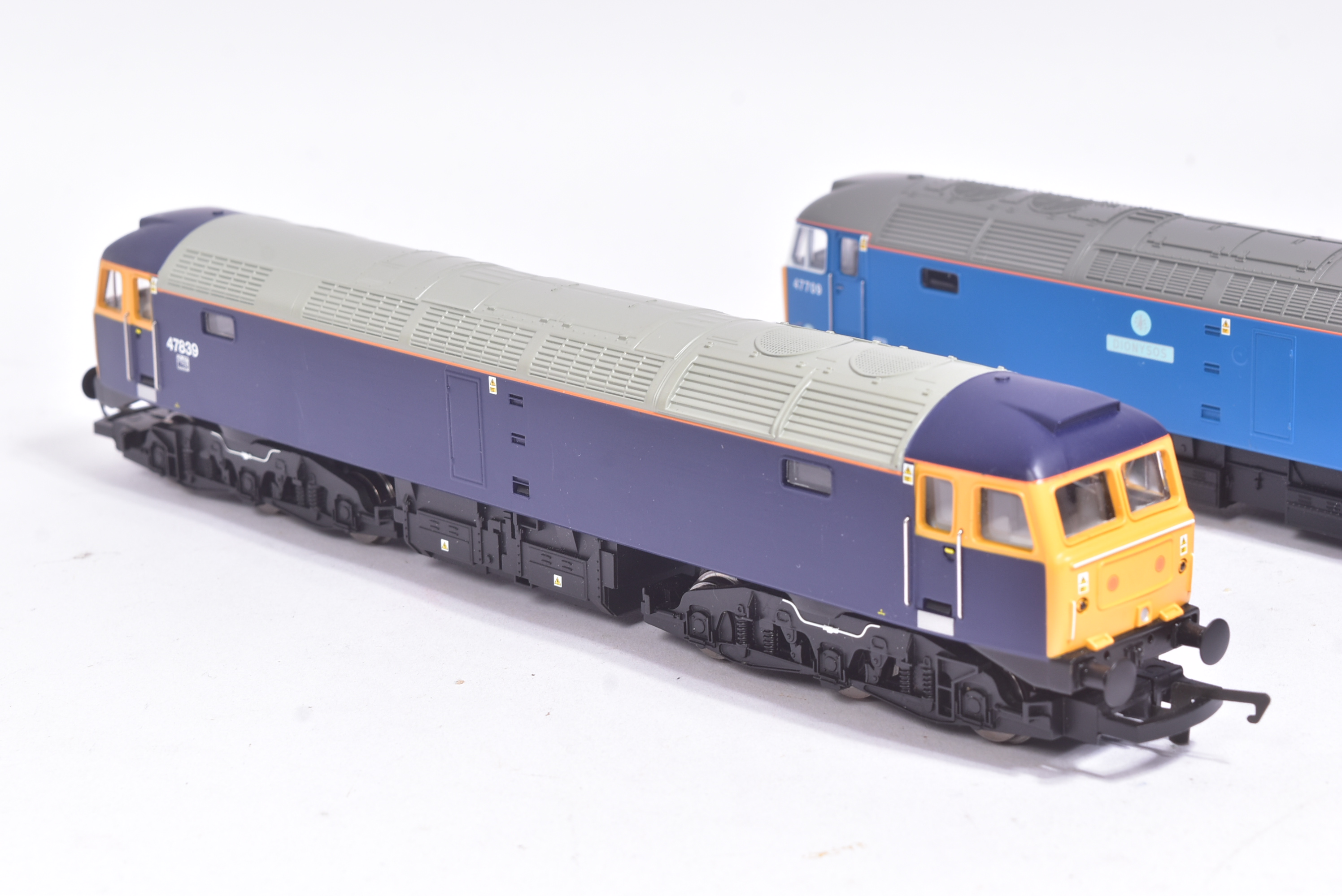 MODEL RAILWAY - X3 OO GAUGE DIESEL LOCOMOTIVES - Image 3 of 5