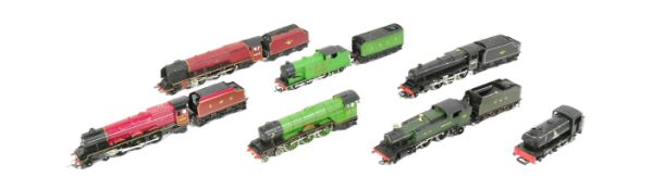 MODEL RAILWAY - COLLECTION OF OO GAUGE LOCOMOTIVES