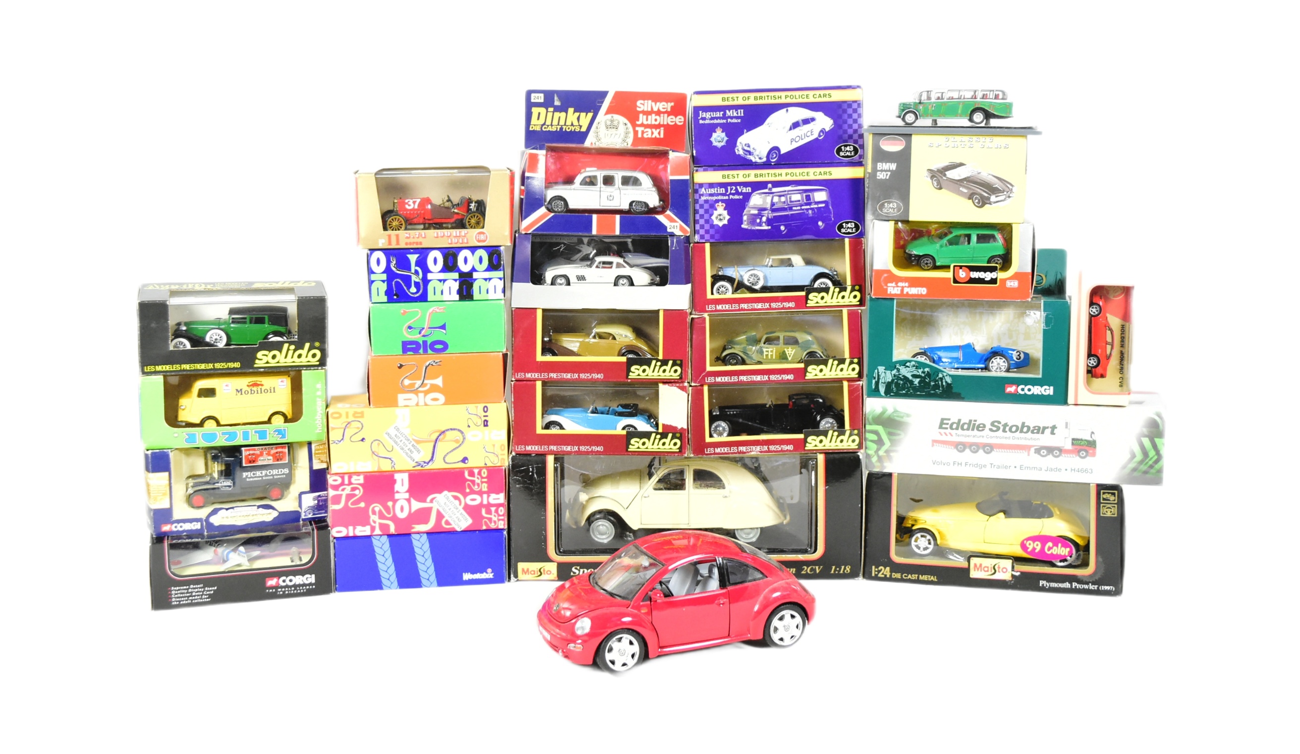 DIECAST - LARGE COLLECTION OF ASSORTED DIECAST MODELS - Image 5 of 8