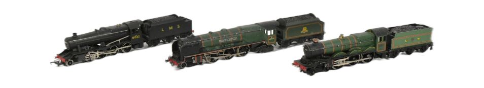 MODEL RAILWAY - WRENN & HORNBY OO GAUGE LOCOMOTIVES