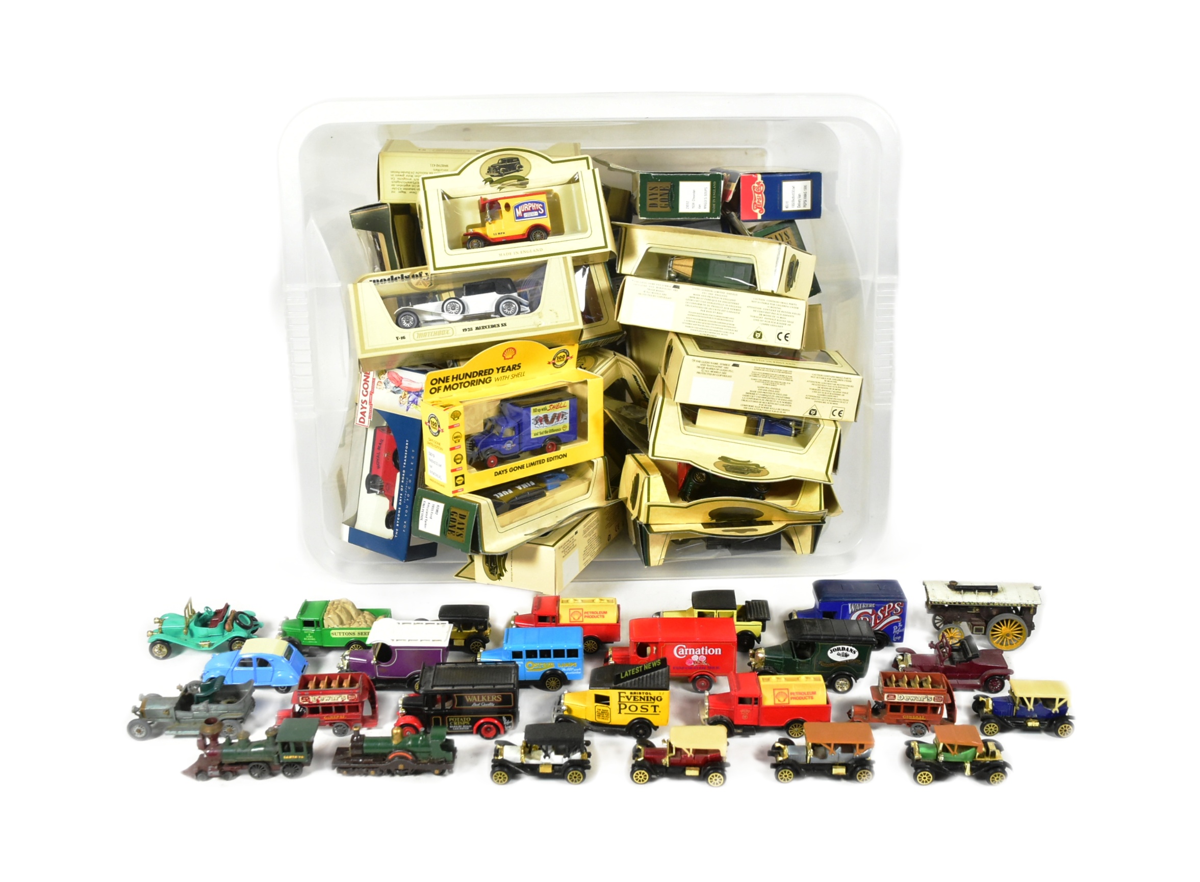 DIECAST - LARGE COLLECTION OF ASSORTED DIECAST MODELS