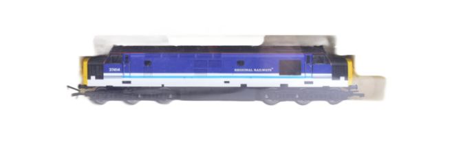 MODEL RAILWAY - HORNBY REGIONAL RAILWAYS CLASS 37 LOCOMOTIVE