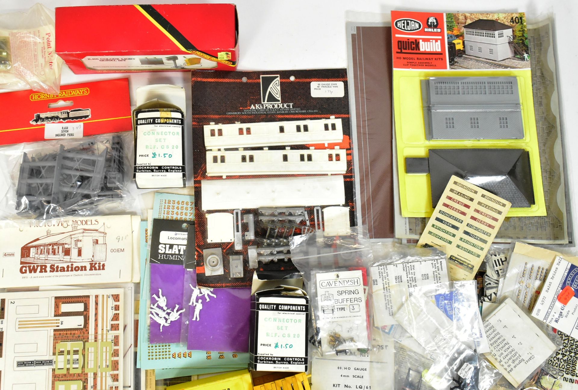 MODEL RAILWAY - ASSORTED PIECES FOR SPARES / REPAIRS - Image 8 of 8