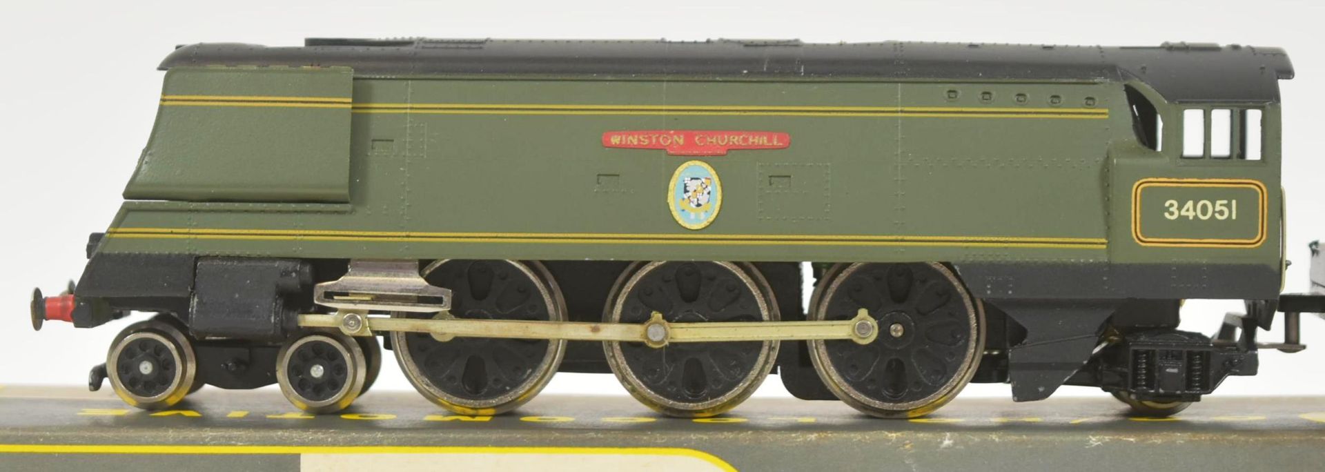 MODEL RAILWAY - WRENN OO GAUGE WINSTON CHURCHILL LOCOMOTIVE - Image 2 of 6