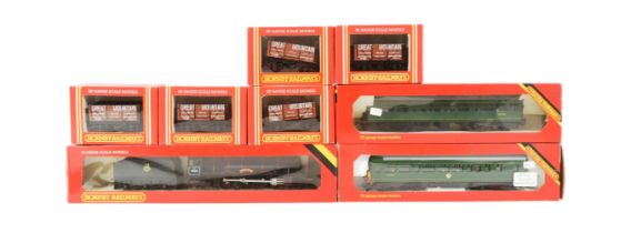 COLLECTION OF ASSORTED HORNBY OO GAUGE MODEL RAILWAY ROLLING STOCK