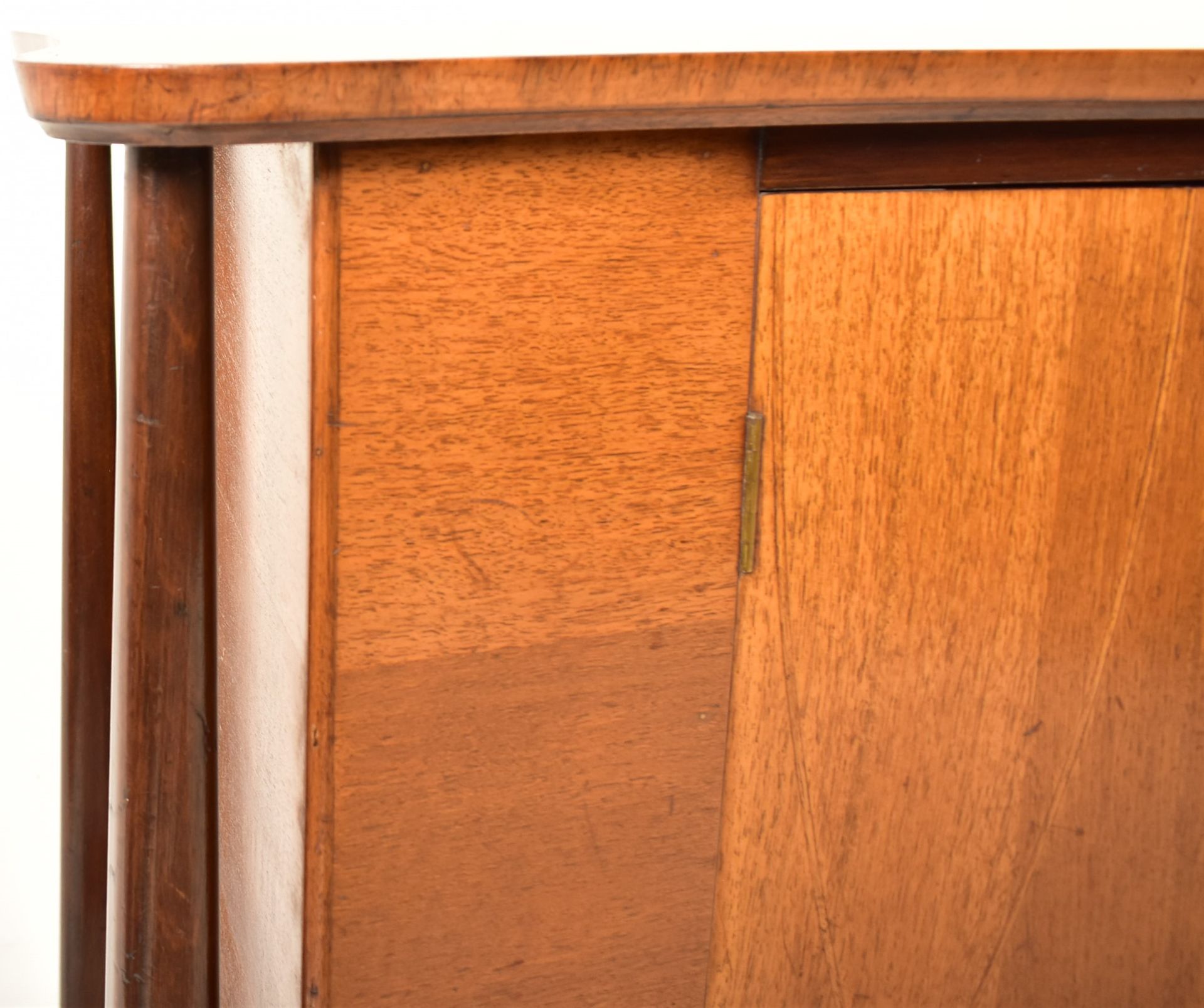 EVEREST - HELIX - MID CENTURY TEAK AND WALNUT SIDEBOARD - Bild 4 aus 9