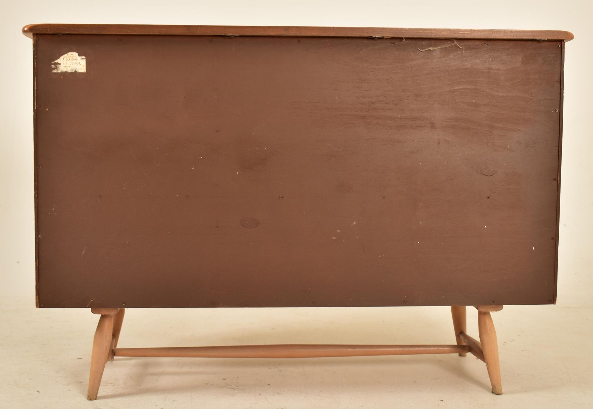 ERCOL - MODEL 351 - MID CENTURY BEECH AND ELM SIDEBOARD - Image 6 of 6