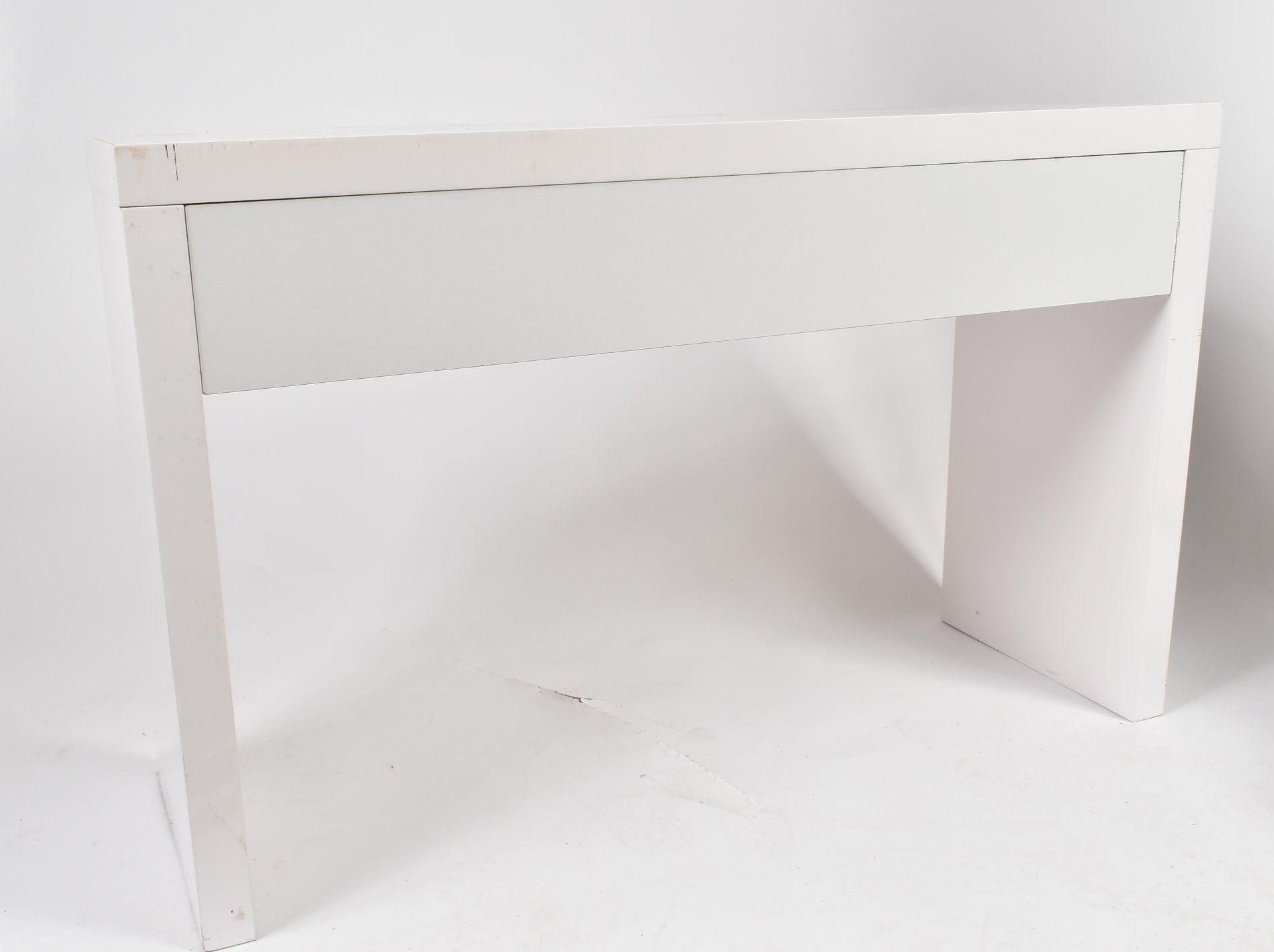 CONTEMPORARY WHITE GLOSS OFFICE DESK TABLE - Image 6 of 6