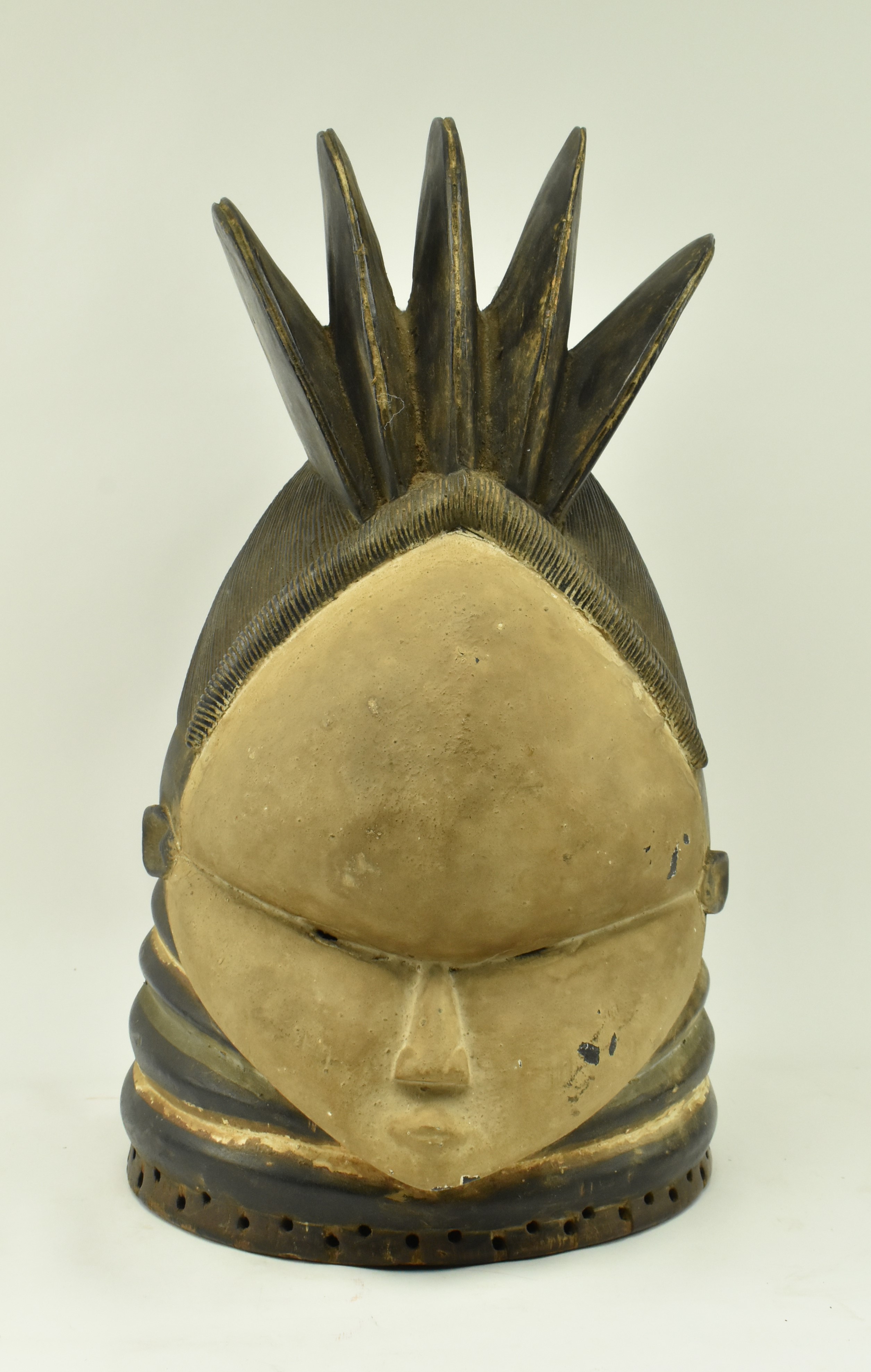 LATE 20TH CENTURY SIERRA LEONE MENDE HELMET MASK - Image 2 of 6