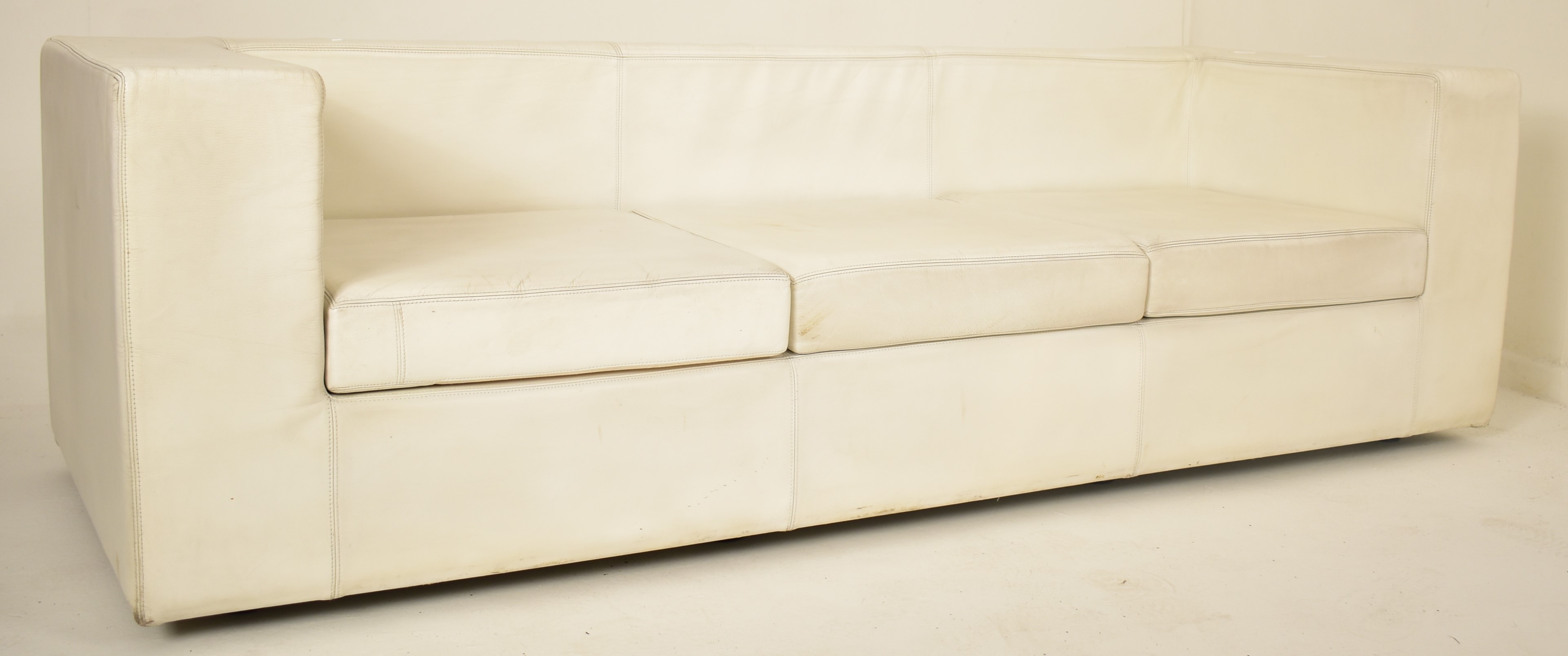 THROW AWAY SOFA BY WILLIE LANDELS X ZANOTTA - TWO SOFAS - Image 3 of 10