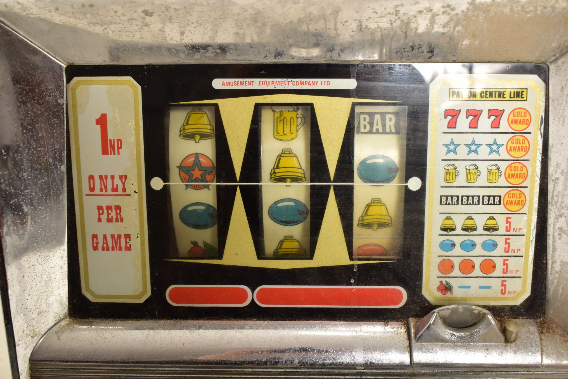 BALLY - 20TH CENTURY 1970S ON ARM BANDIT FRUIT / SLOT MACHINE - Image 2 of 6