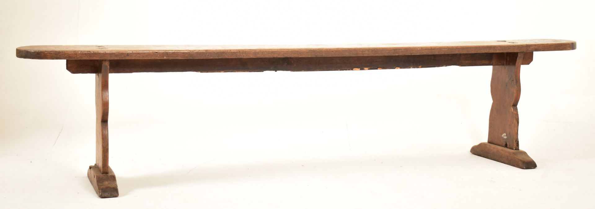 LATE 19TH CENTURY OAK AND ELM PIG BENCH - Image 5 of 5