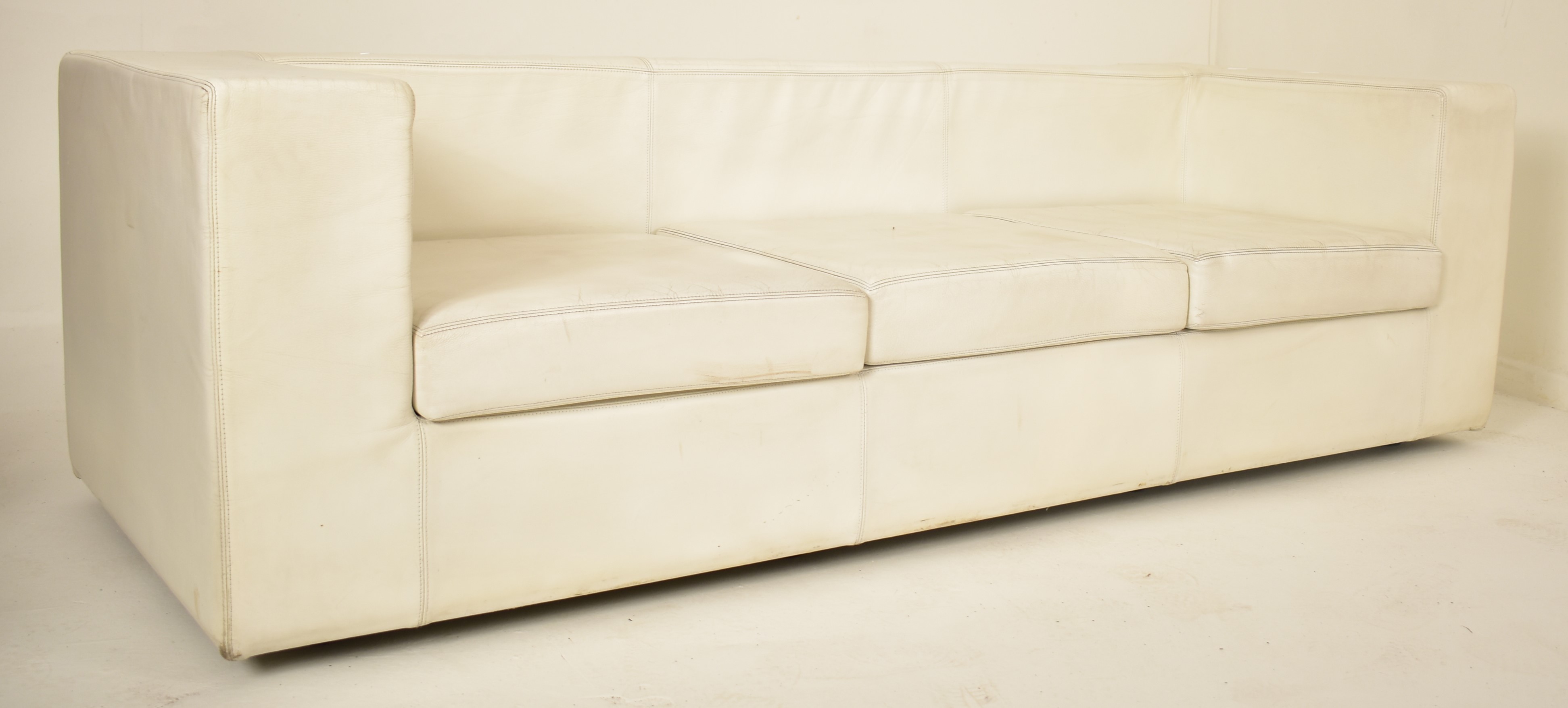 THROW AWAY SOFA BY WILLIE LANDELS X ZANOTTA - TWO SOFAS - Image 2 of 10