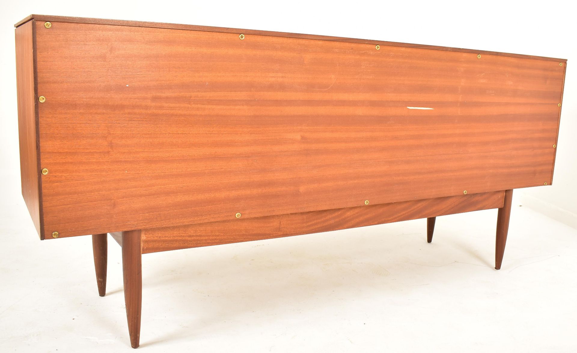 WHITE & NEWTON - MID CENTURY BRITISH DESIGN TEAK SIDEBOARD - Bild 4 aus 4