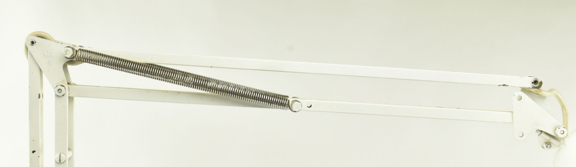 RETRO 20TH CENTURY WHITE ANGLEPOISE DESK LAMP - Image 5 of 8