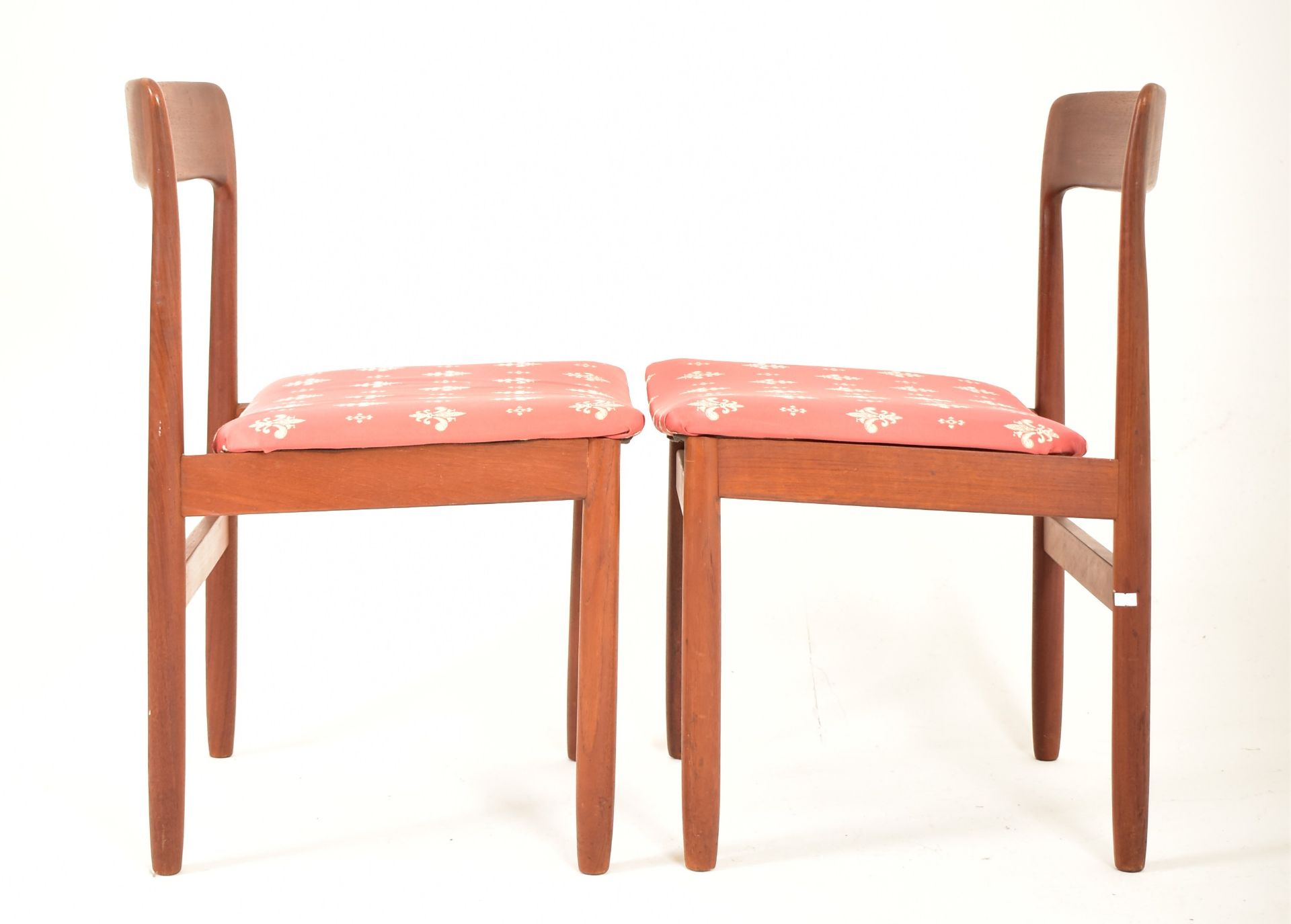 YOUNGERS - MID CENTURY 1960S TEAK DINING TABLE AND CHAIRS - Image 7 of 9