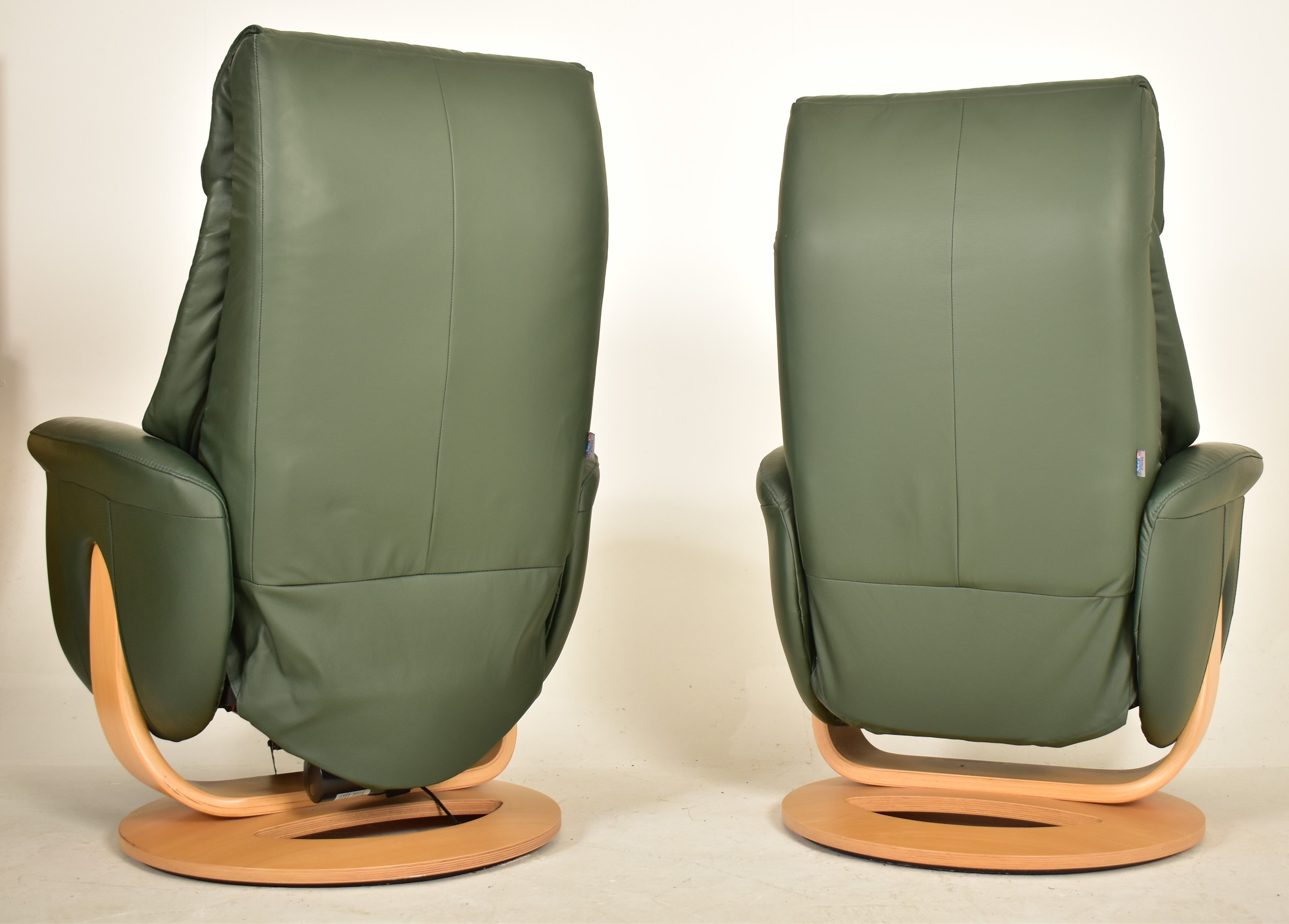 SITBEST - PAIR OF CONTEMPORARY SWIVEL RECLINING ARMCHAIRS - Image 5 of 7