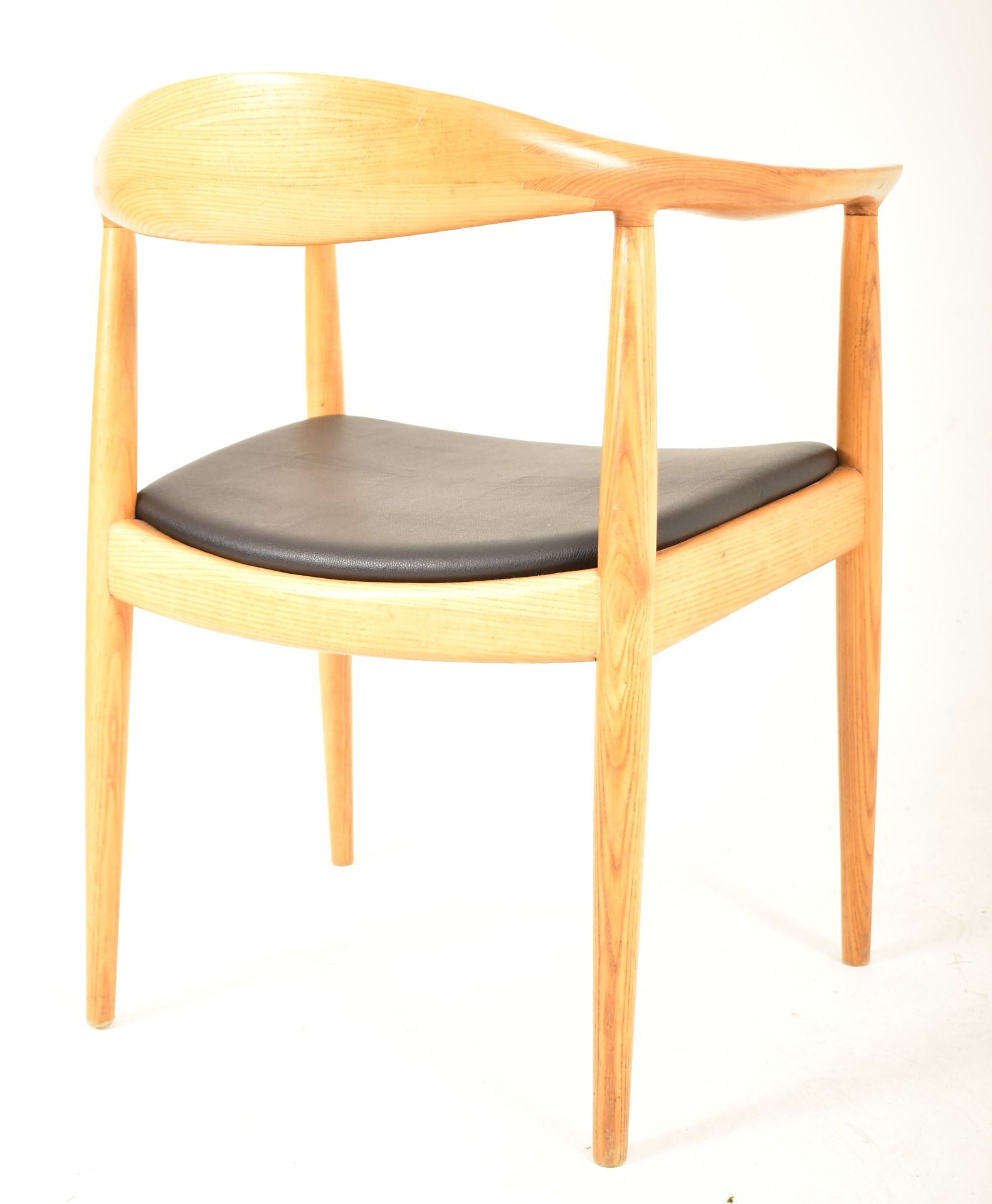 AFTER HANS WEGNER FOR HANSEN - THE CHAIR - OAK FRAMED CHAIR - Image 5 of 5