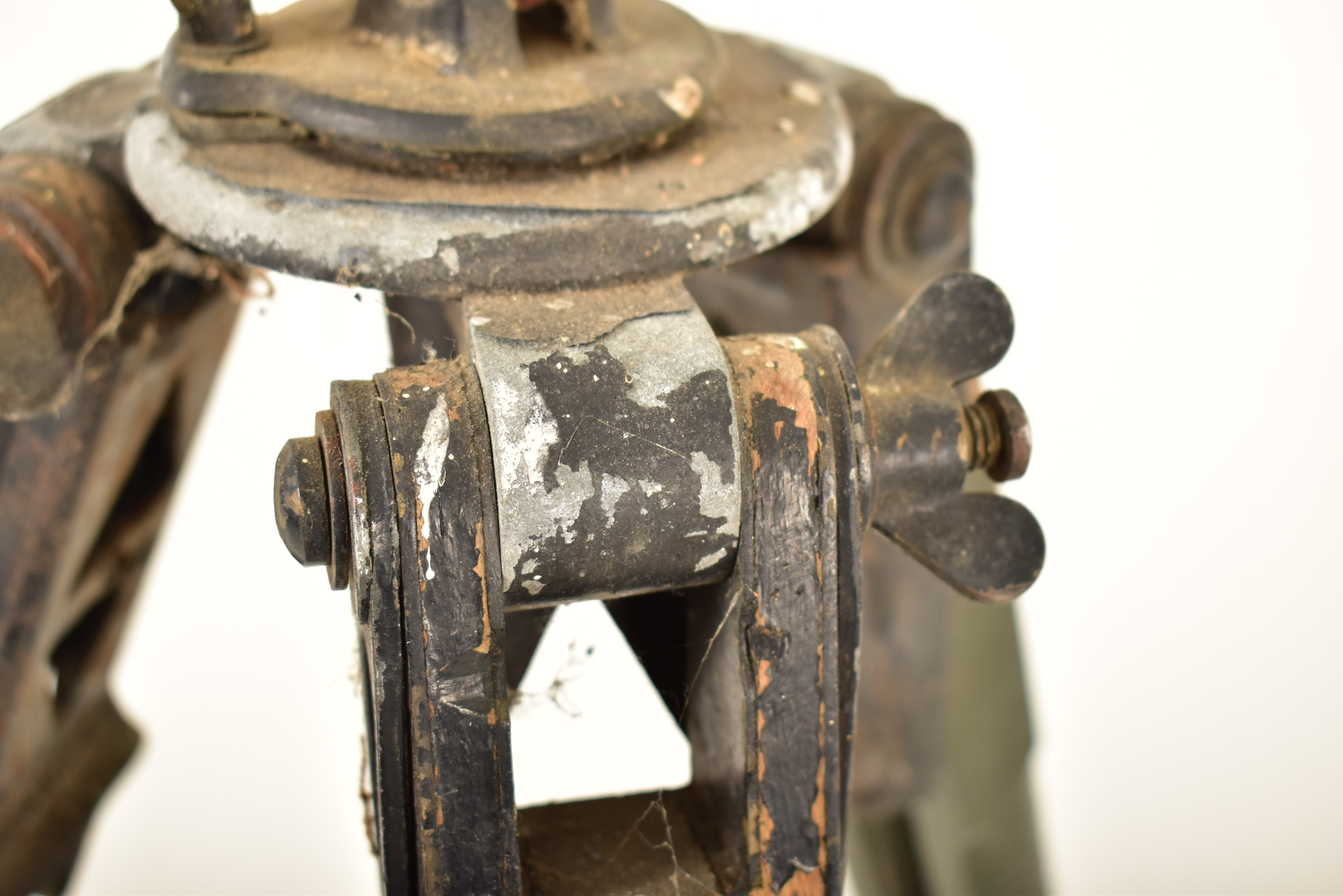MID 20TH CENTURY WOOD & METAL MILITARY SURVEY TRIPOD STAND - Image 6 of 6