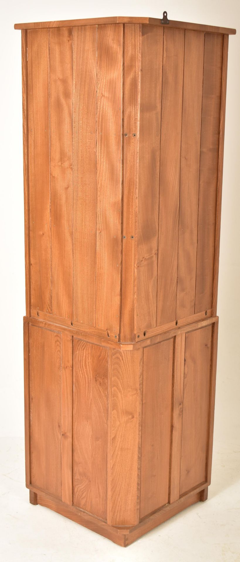 ERCOL - WINDSOR MODEL - RETRO ELM CORNER CABINET - Image 5 of 5