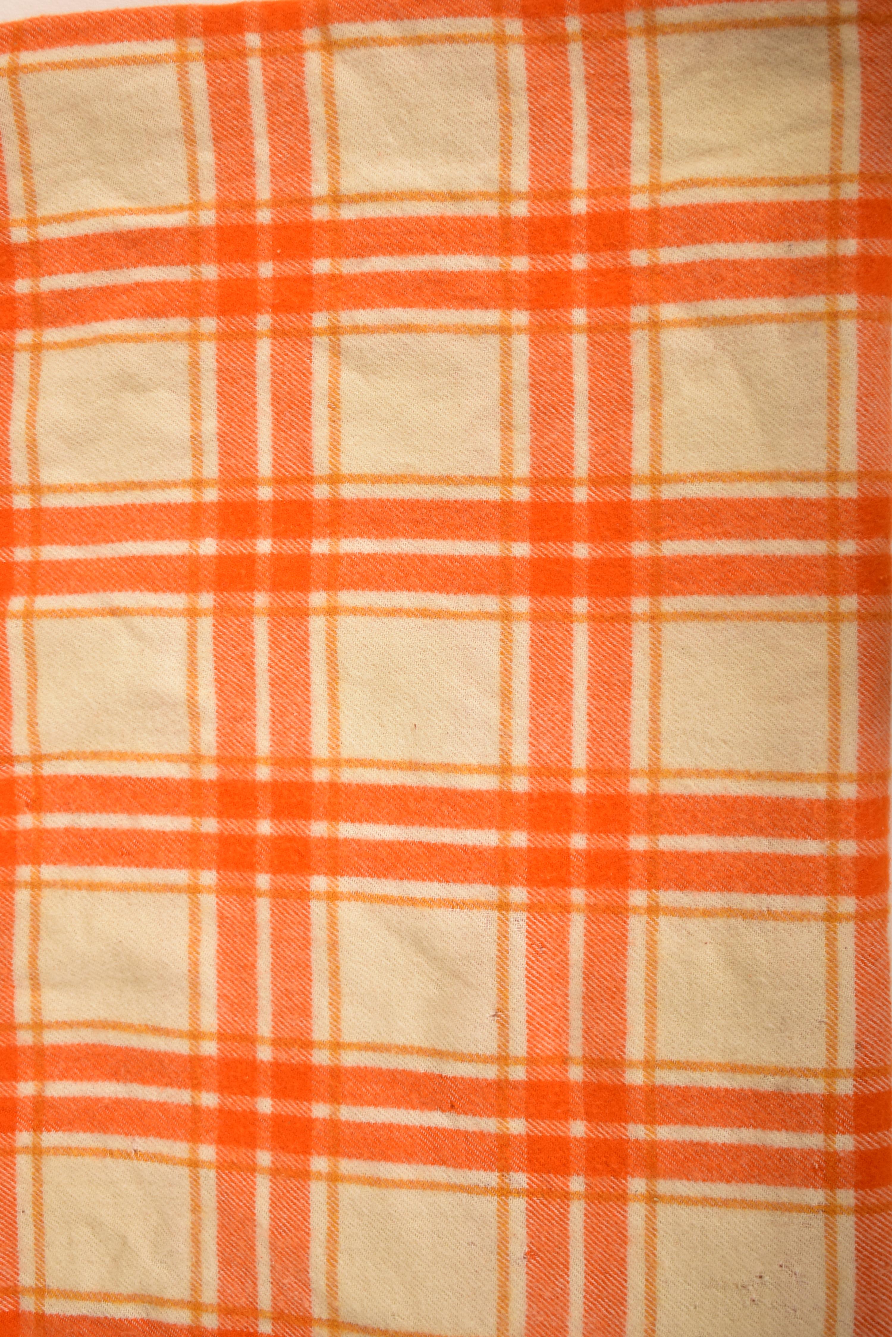 MEIRION MILL LTD - 20TH CENTURY HAND MADE WELSH BLANKET - Image 2 of 5