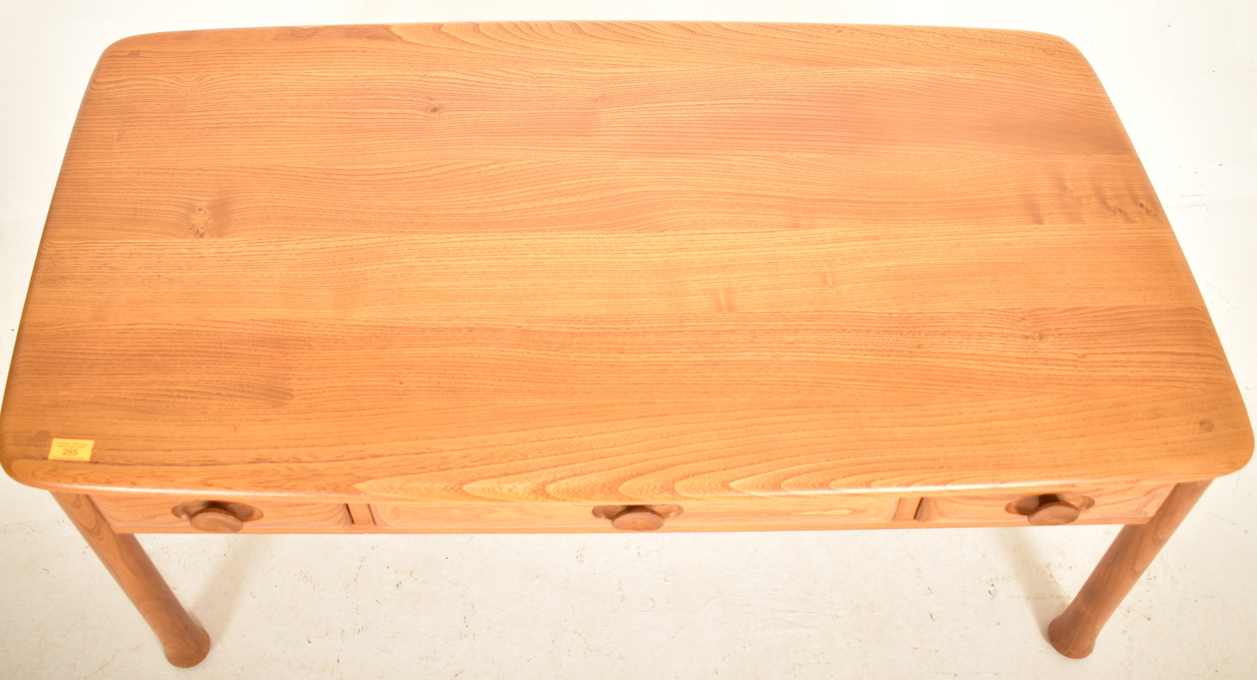 ERCOL - 20TH CENTURY BEECH AND ELM COFFEE TABLE - Image 2 of 7