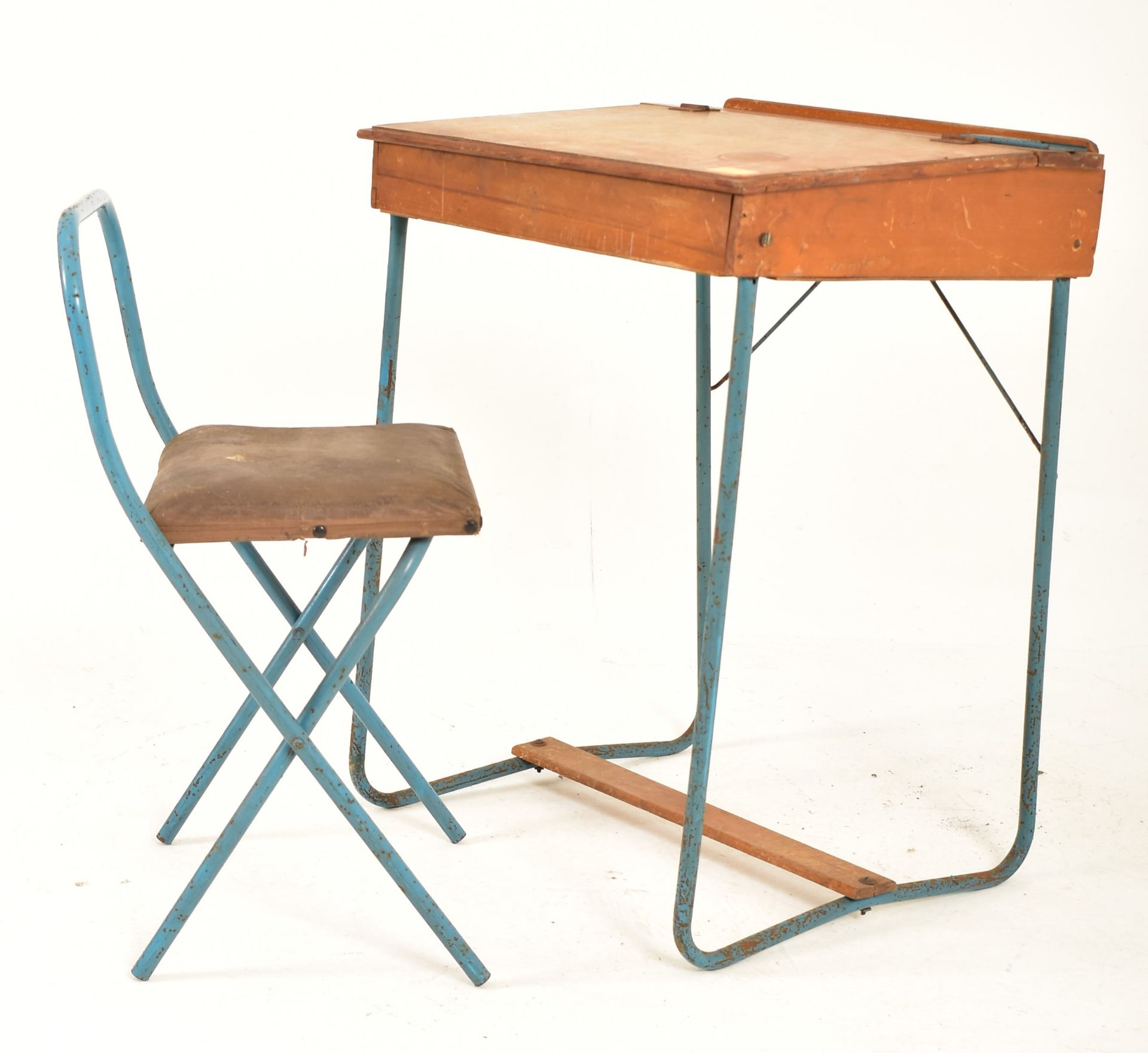 MID CENTURY OAK-PLY AND METAL CHILDREN'S SCHOOL DESK