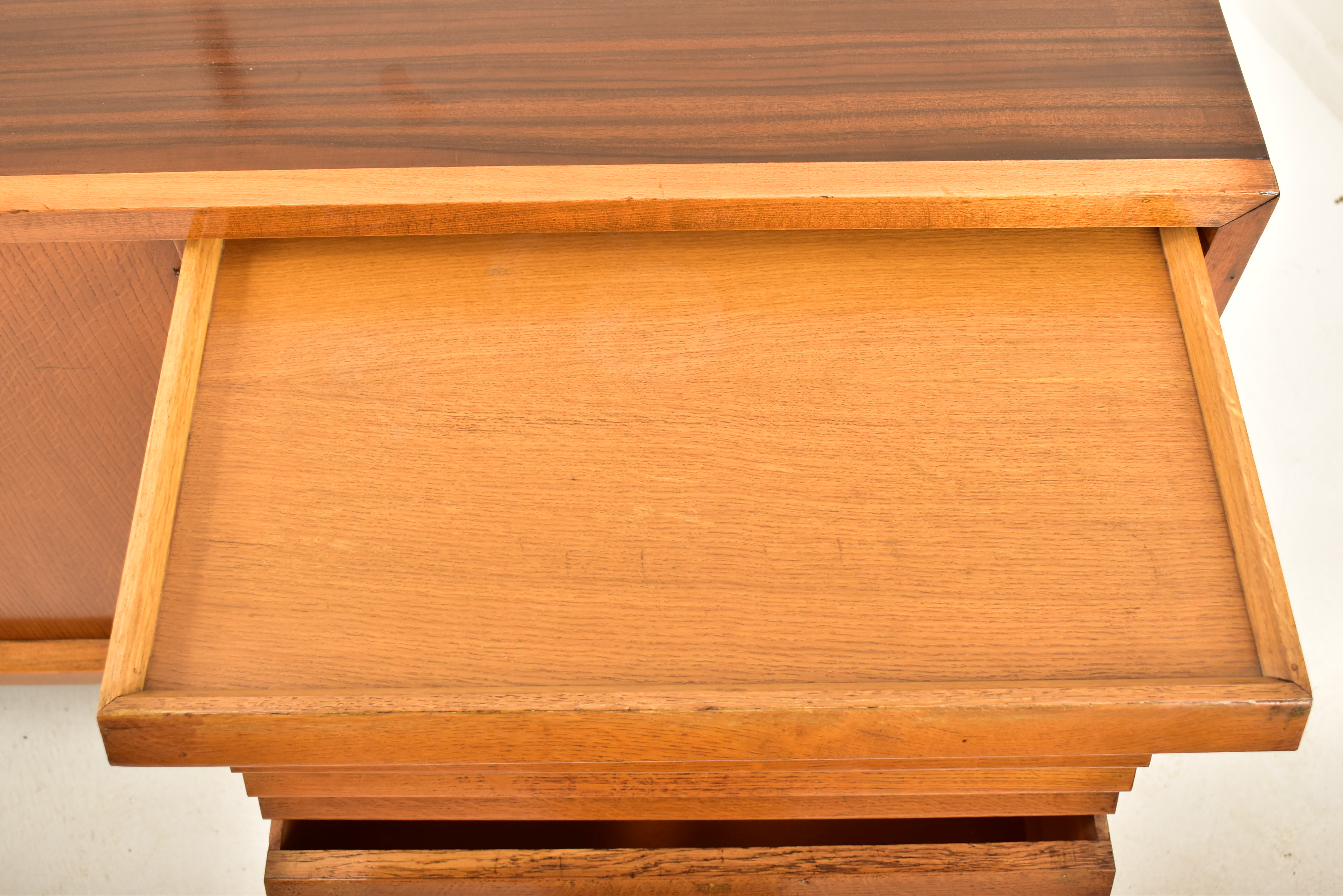 MID CENTURY TEAK AND WALNUT SIDEBOARD CREDENZA - Image 8 of 10