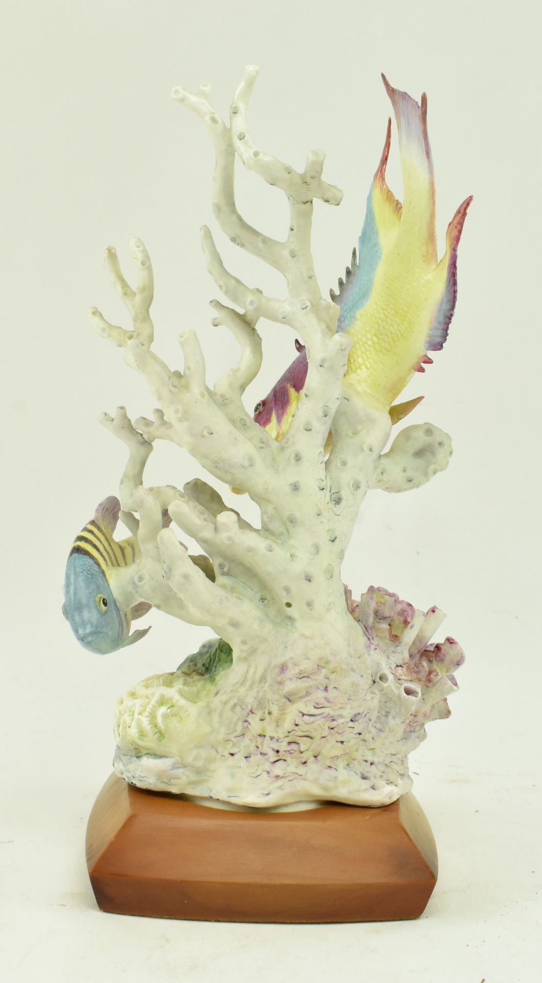 1950S ROYAL WORCESTER FISH SCULPTURE BY RON VAN RUYCKEVELT - Image 4 of 8