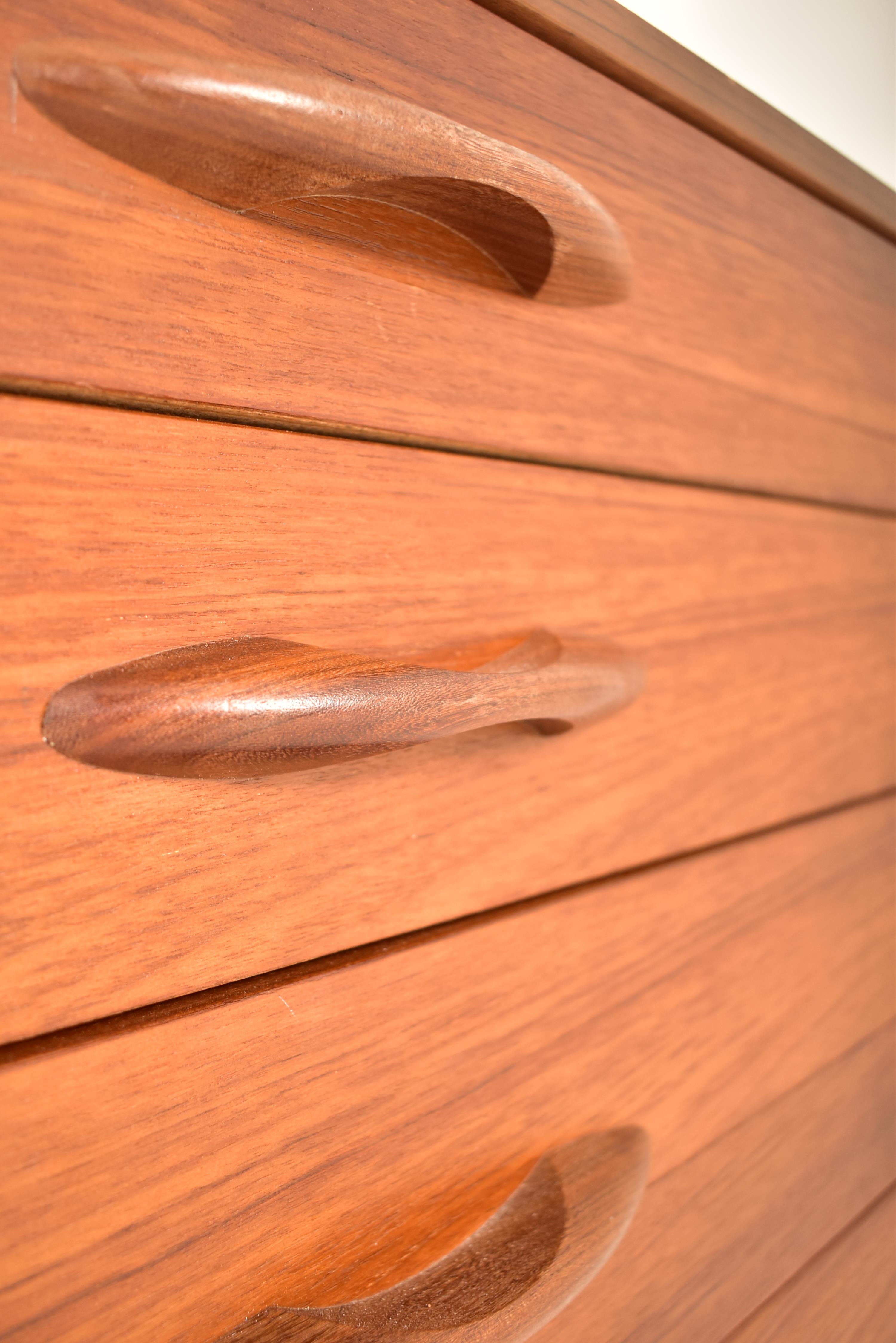 AVALON - MID CENTURY TEAK CHEST OF FOUR DRAWERS - Image 3 of 6