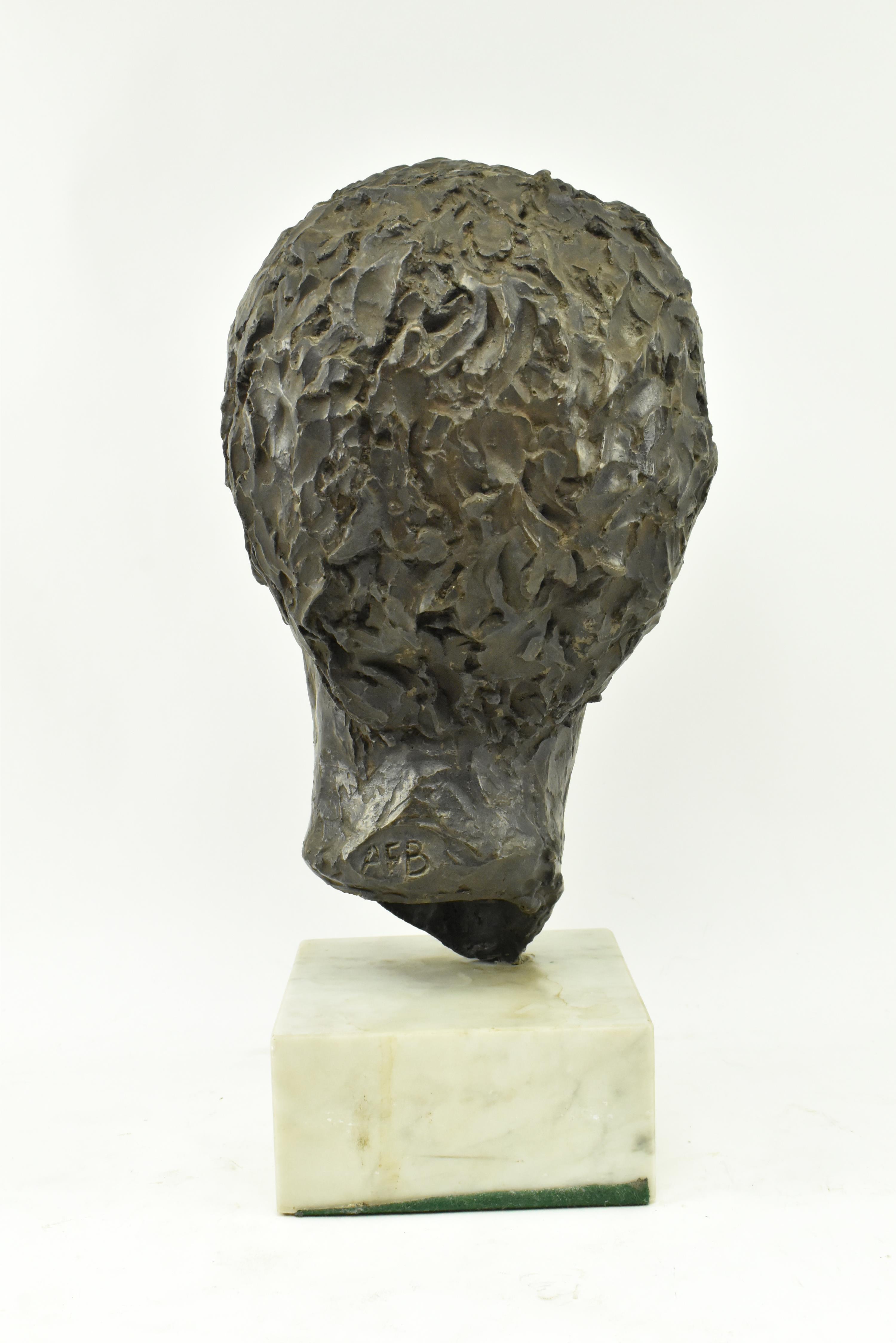 LARGE 20TH CENTURY PATINATED RESIN BUST OF MALE HEAD - Image 4 of 6