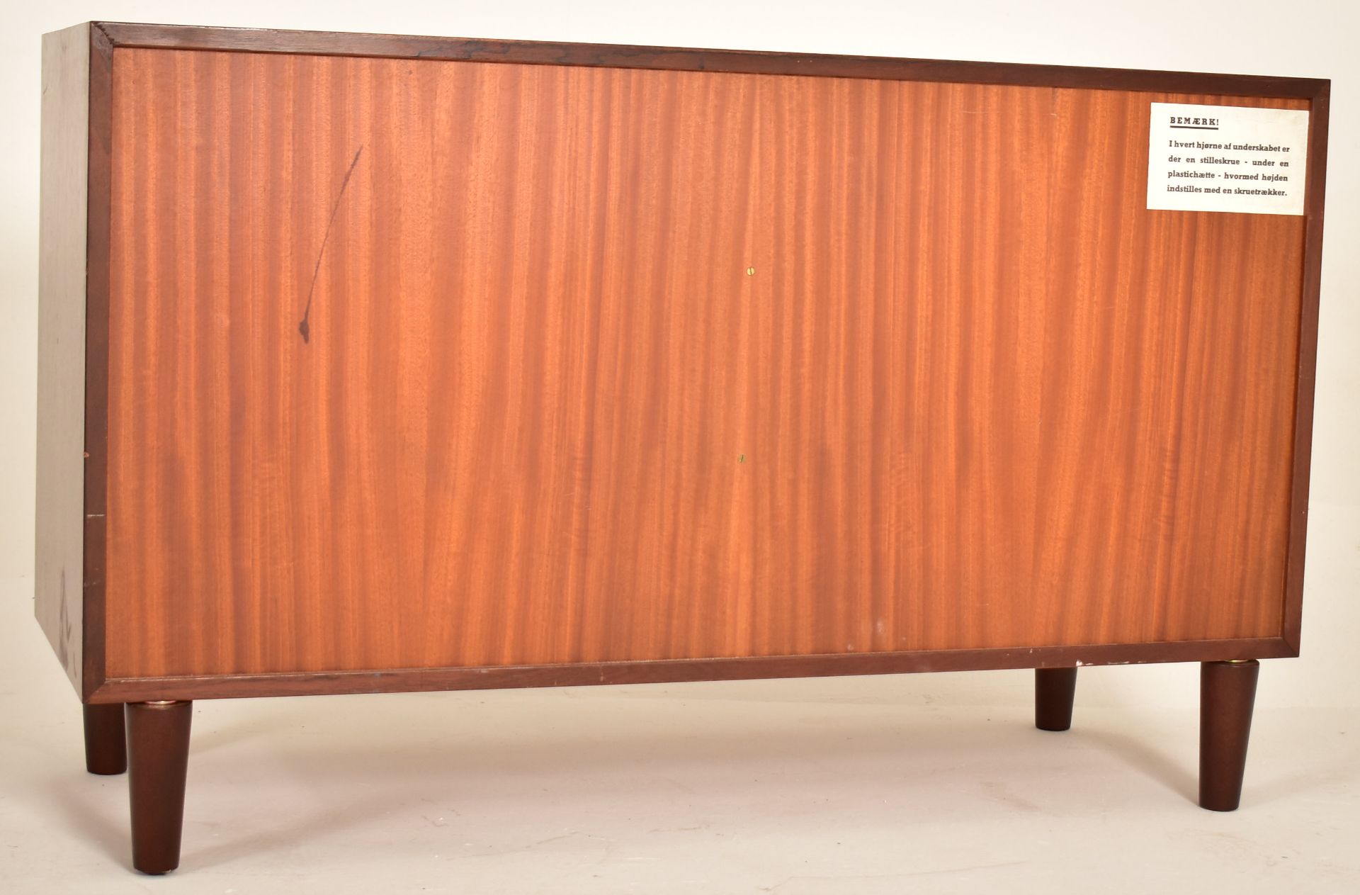 OMANN JUN - RETRO DANISH DESIGNER AFROMOSIA TEAK CUPBOARD - Image 5 of 5