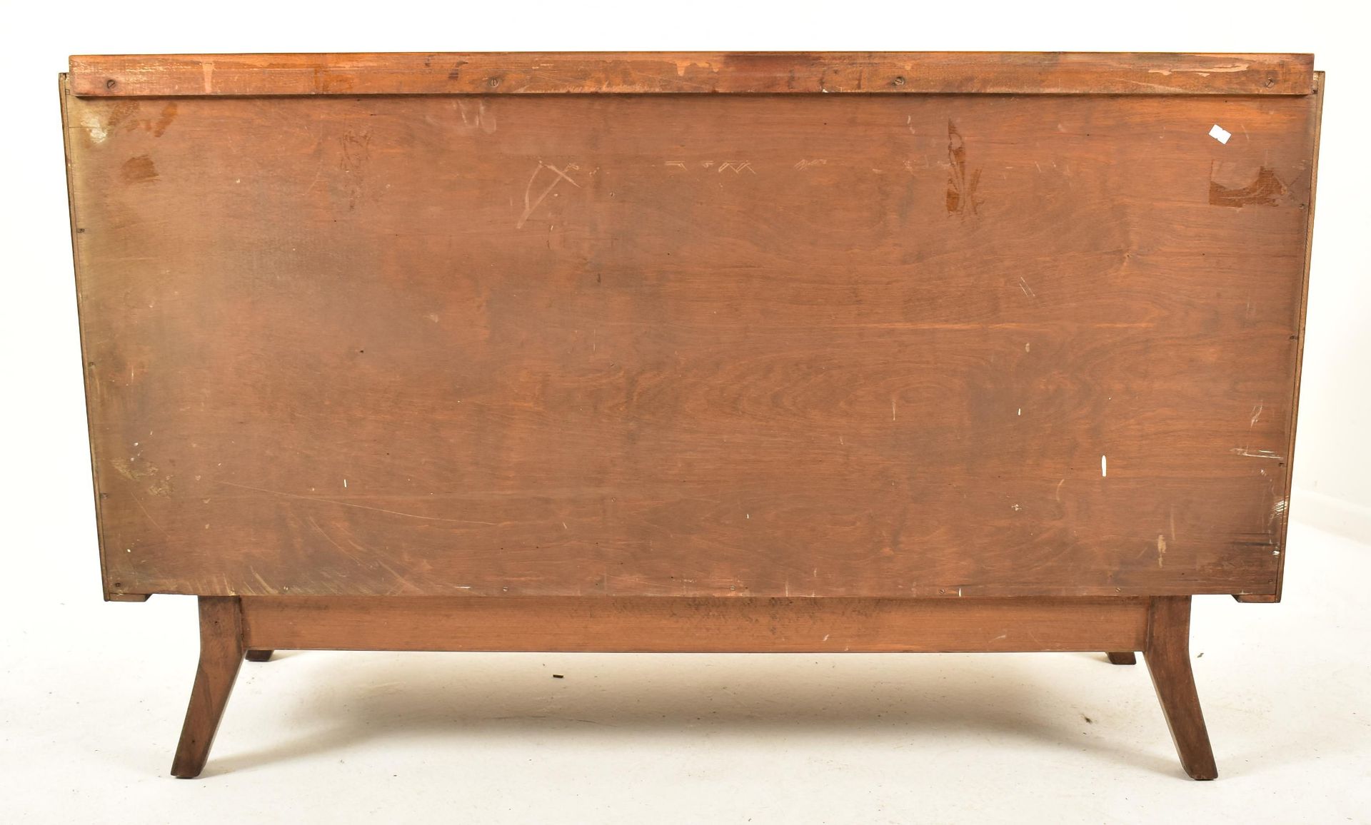 MID CENTURY TEAK AND WALNUT SIDEBOARD CREDENZA - Image 10 of 10