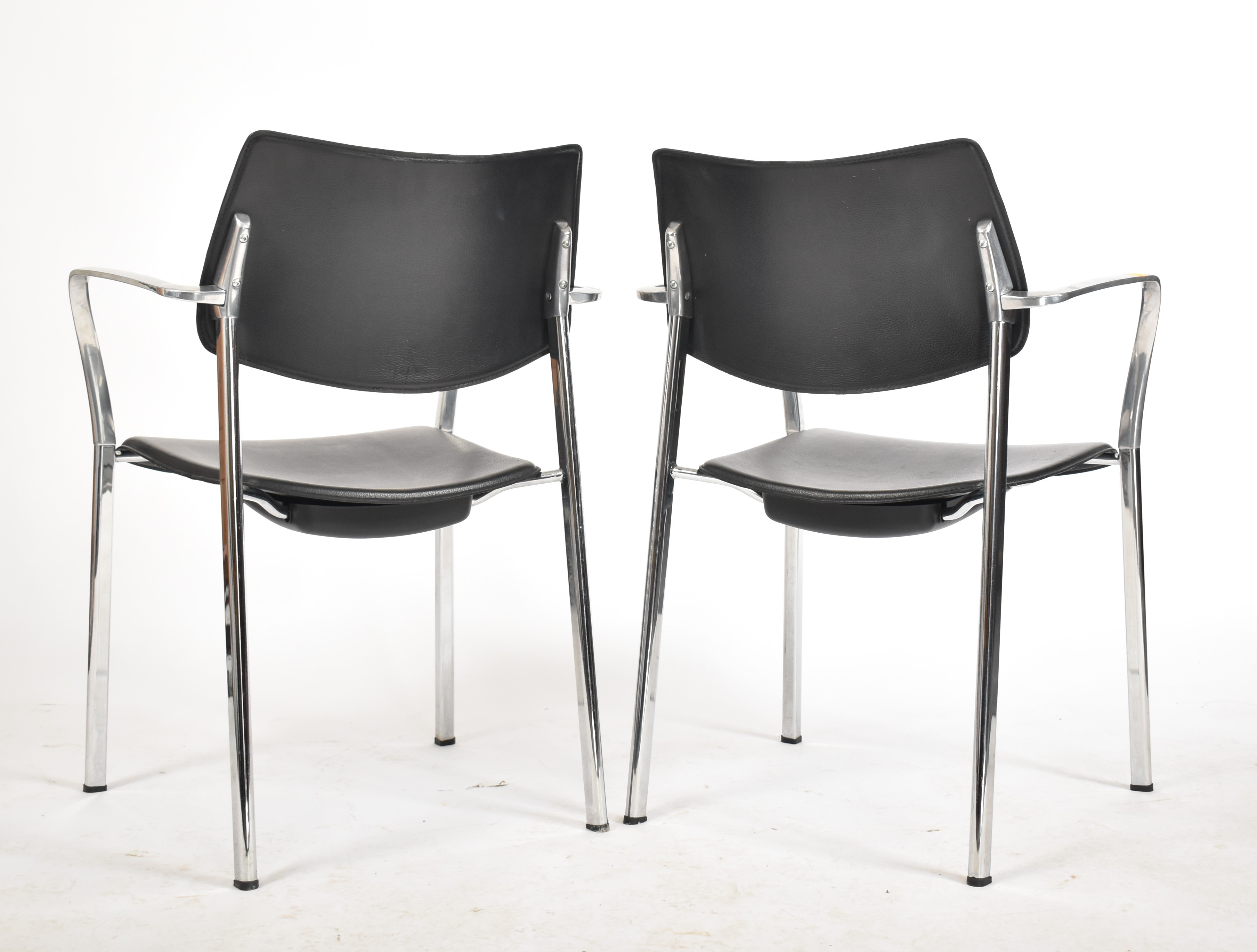 JORGE PENSI FOR AKABA - PAIR OF RETRO BRANKA CHAIRS - Image 5 of 6