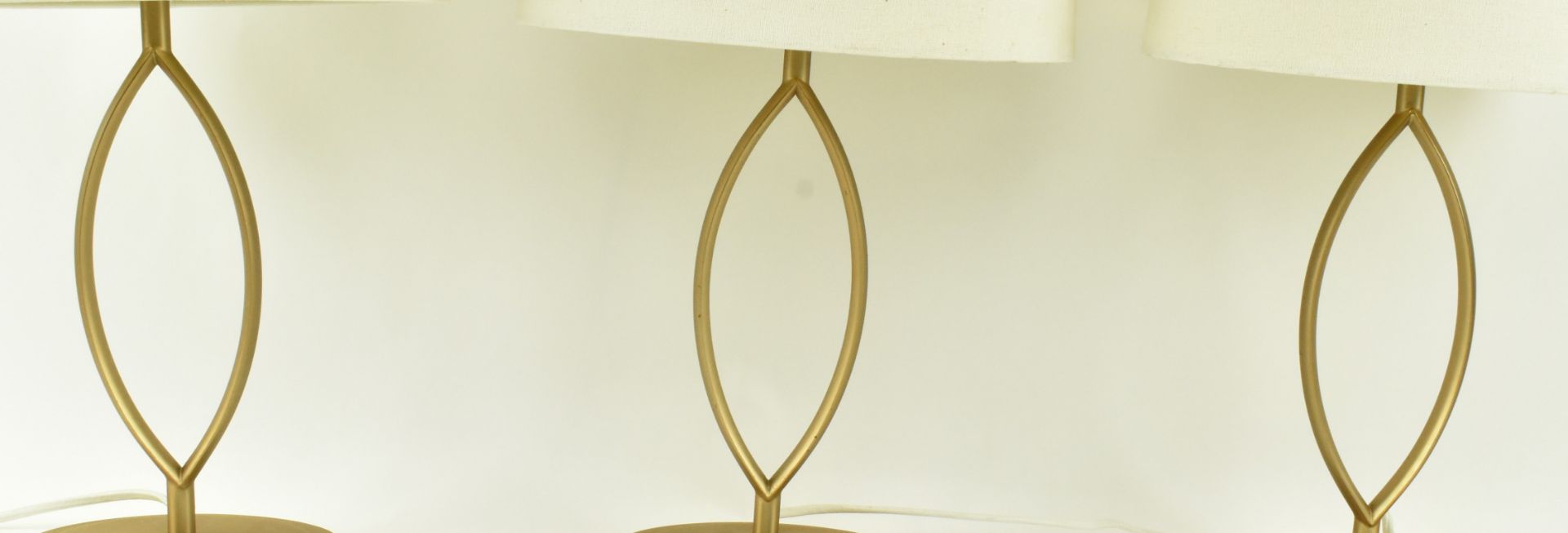 THREE HIGH END DESIGN CHROME GOLD METAL ABSTRACT DESK LAMPS - Image 3 of 6