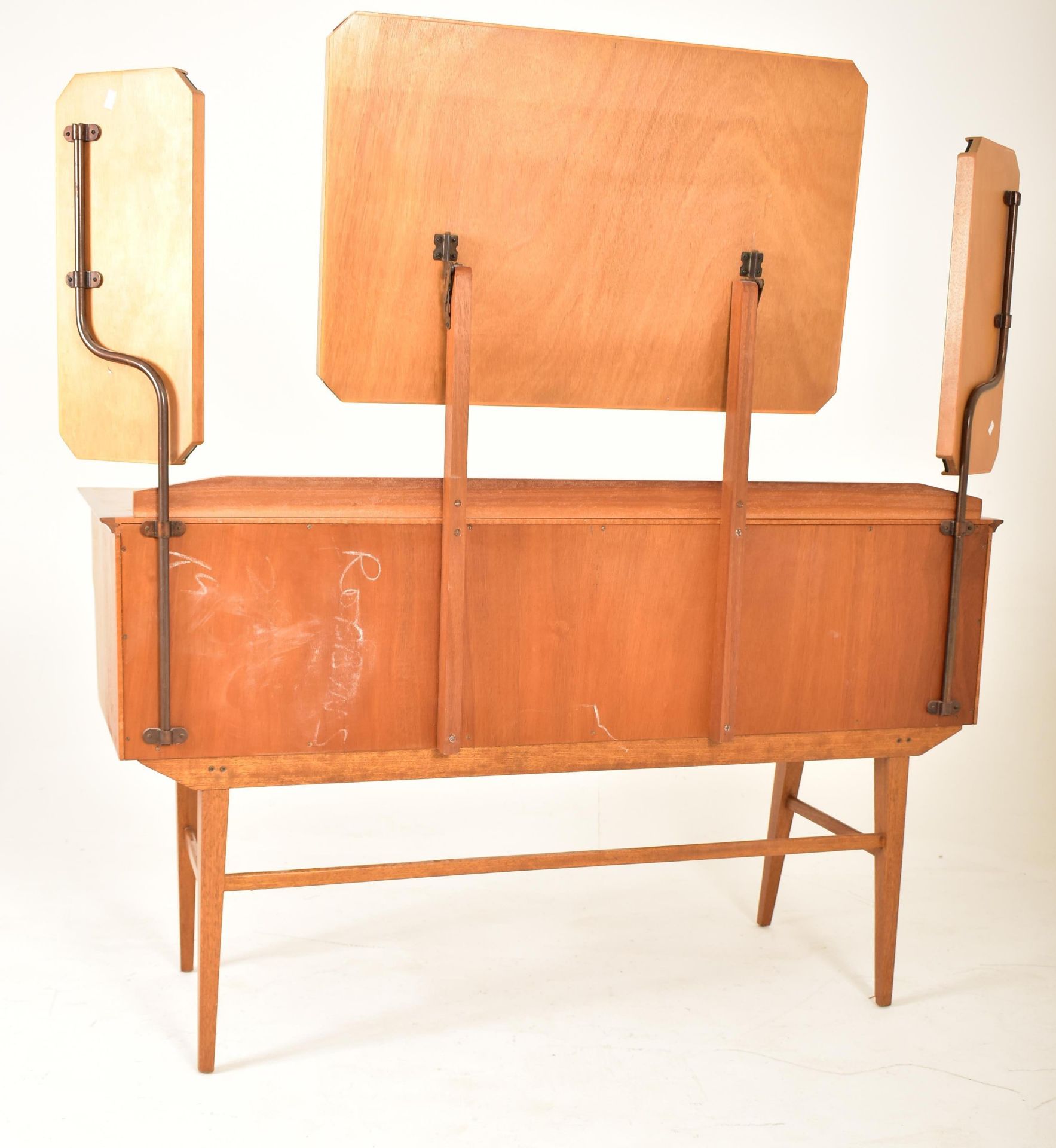 ALFRED COX FOR AC FURNITURE - WALNUT DRESSING TABLE - Bild 8 aus 8