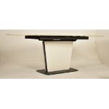 BOCONCEPT - MILANO - HIGH END DANISH DESIGNER DINING TABLE