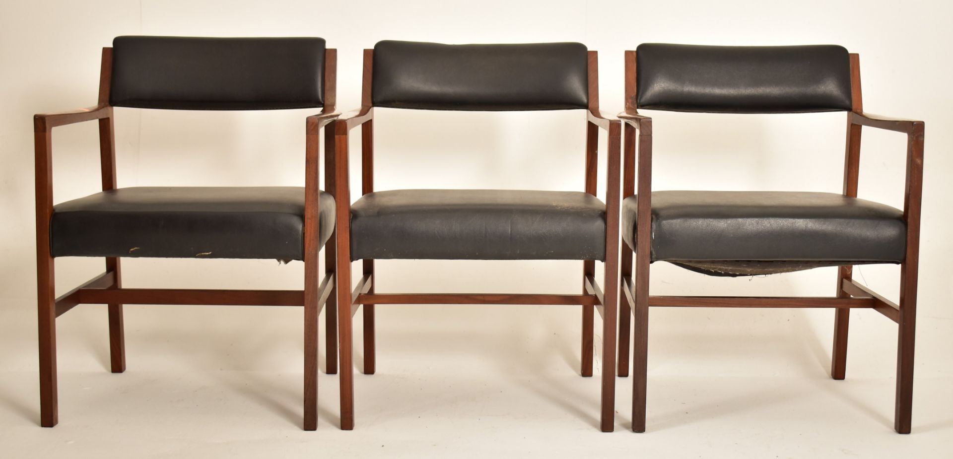 ALFRED COX - MATCHING SET OF SIX TEAK DINING CHAIRS - Image 4 of 7