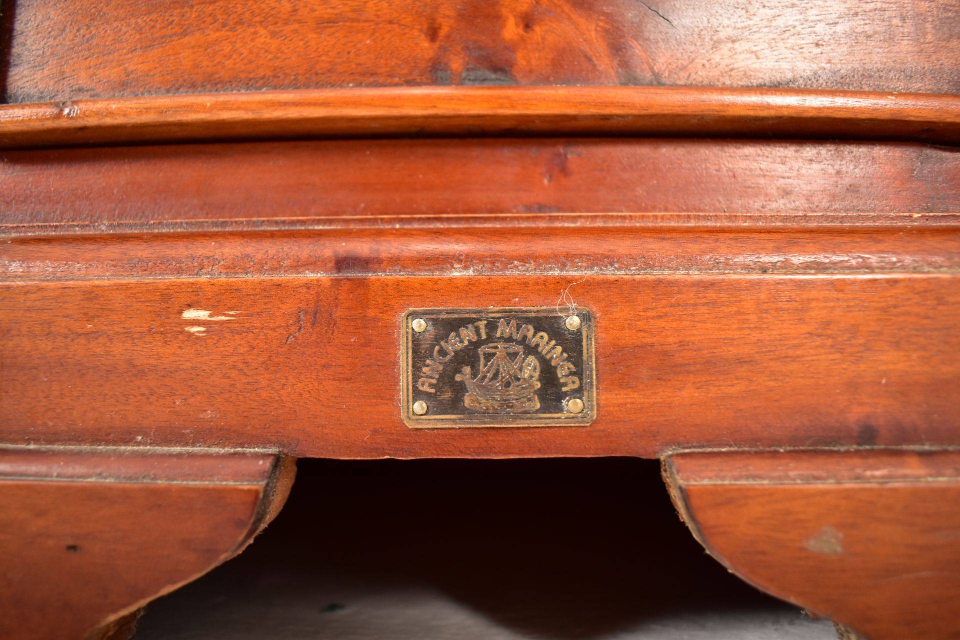 PAIR OF VINTAGE MAHOGANY BEDSIDE CHEST BY ANCIENT MARINERS - Image 3 of 5