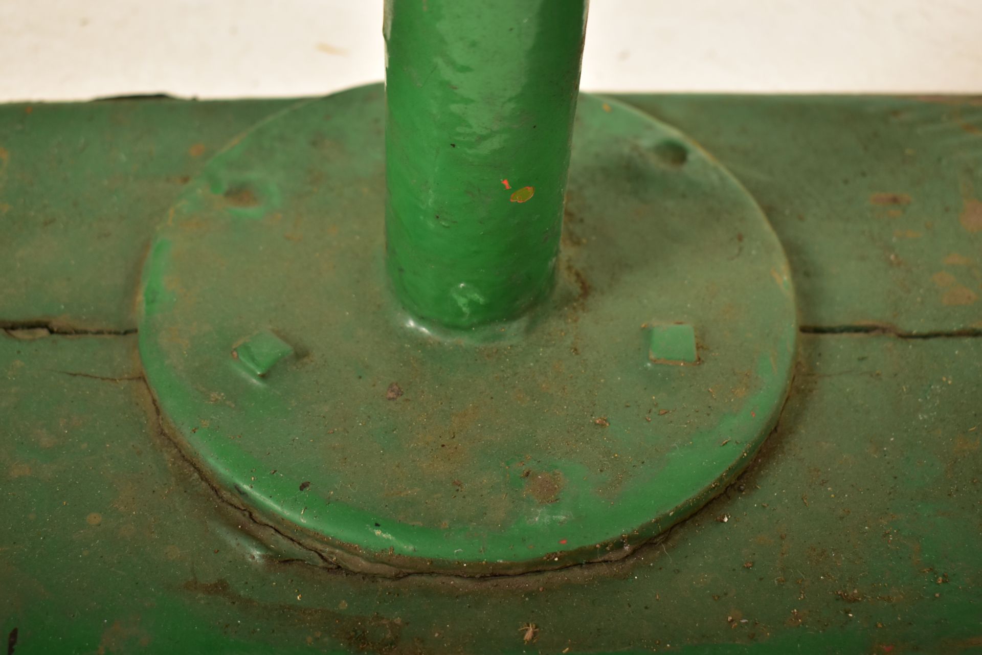 BINGO - MOUNTED GROUP OF 20TH CENTURY FAIRGROUND STOOLS - Image 4 of 4