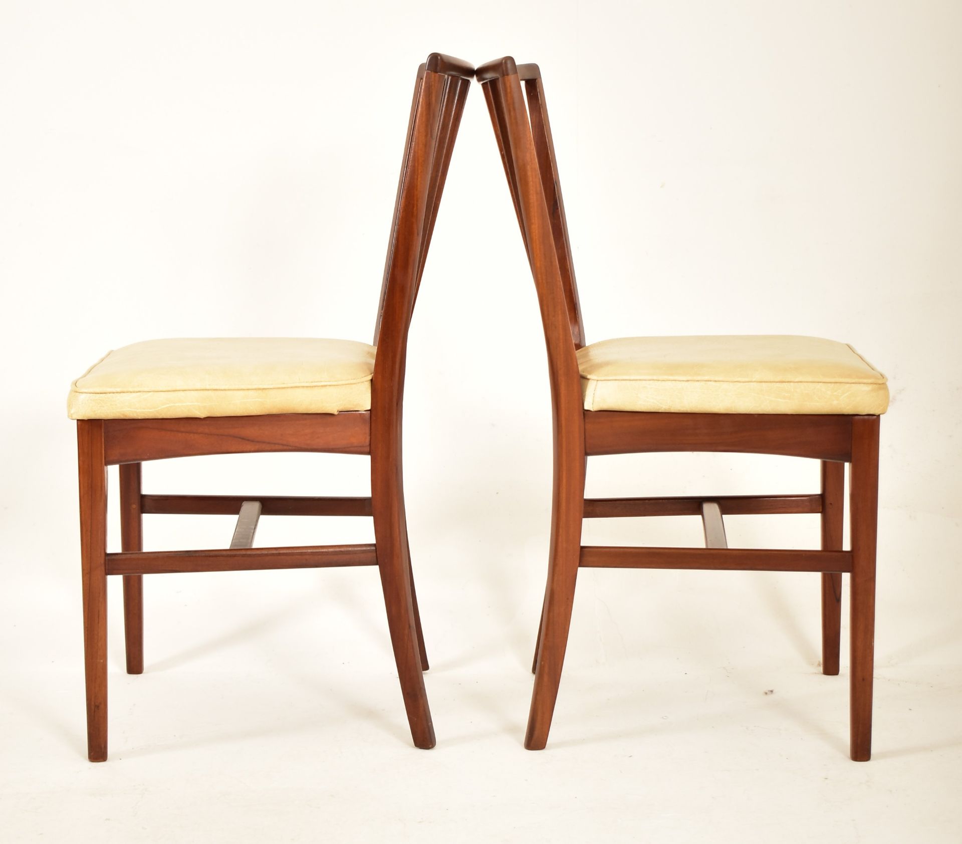 YOUNGERS - MID CENTURY TEAK DINING TABLE AND SIX CHAIRS - Image 9 of 9