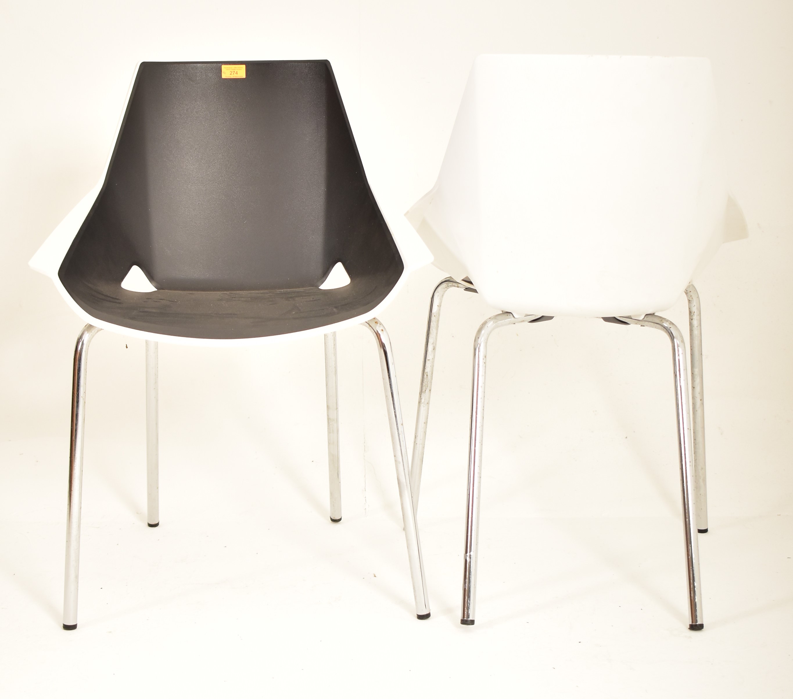 ACTIU - VIVA CHAIR - SET OF FOUR STACKING DINING CHAIRS - Image 2 of 5