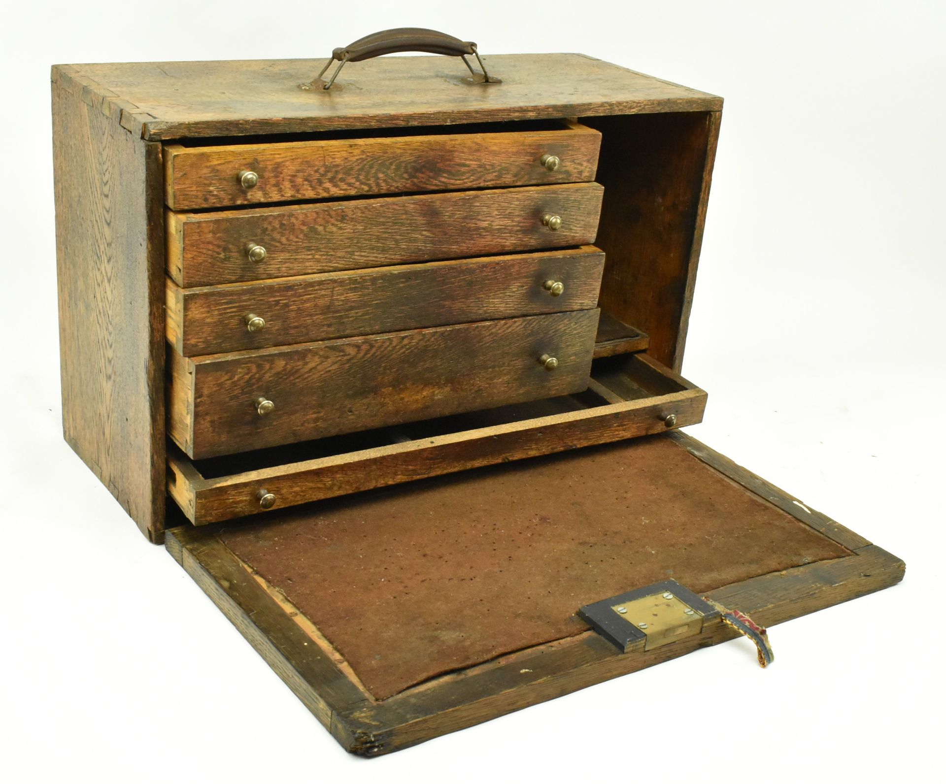 20TH CENTURY OAK CASED ENGINEERS WORKMAN'S TOOL CHEST - Bild 2 aus 6